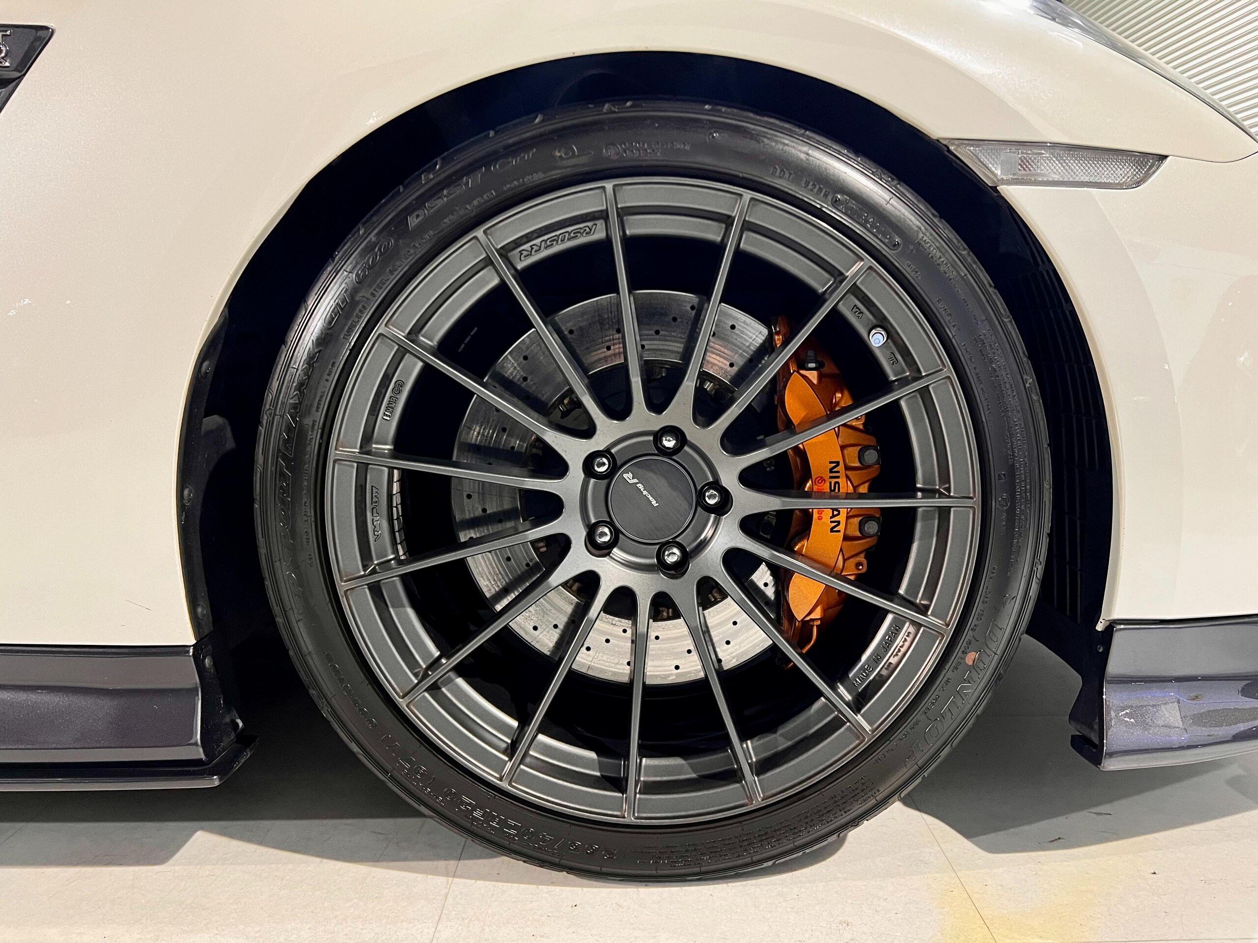 2016 Other Nissan — Photo 16 / 19