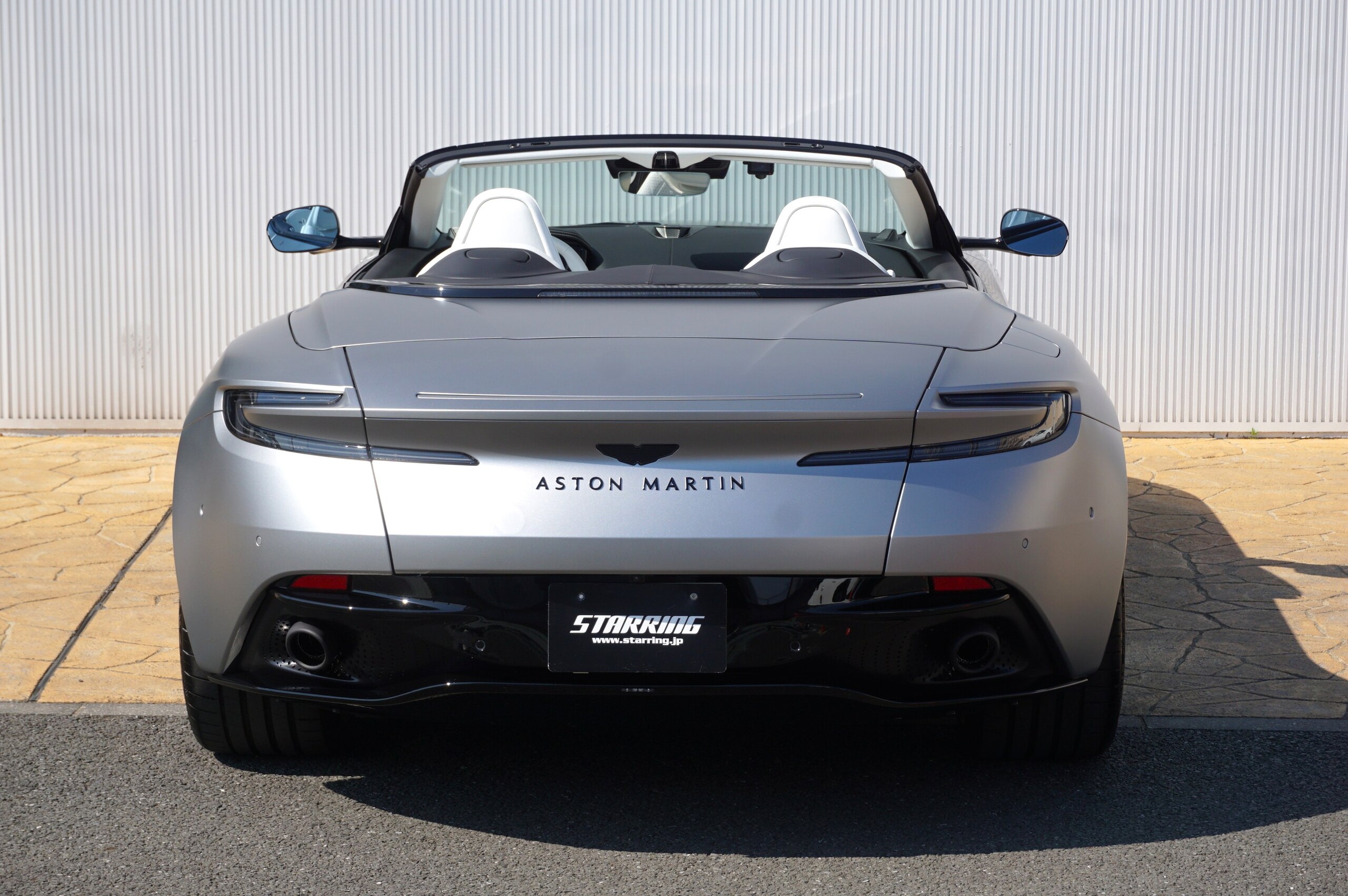 2024 Aston Martin DB12 Volante — Photo 45 / 45