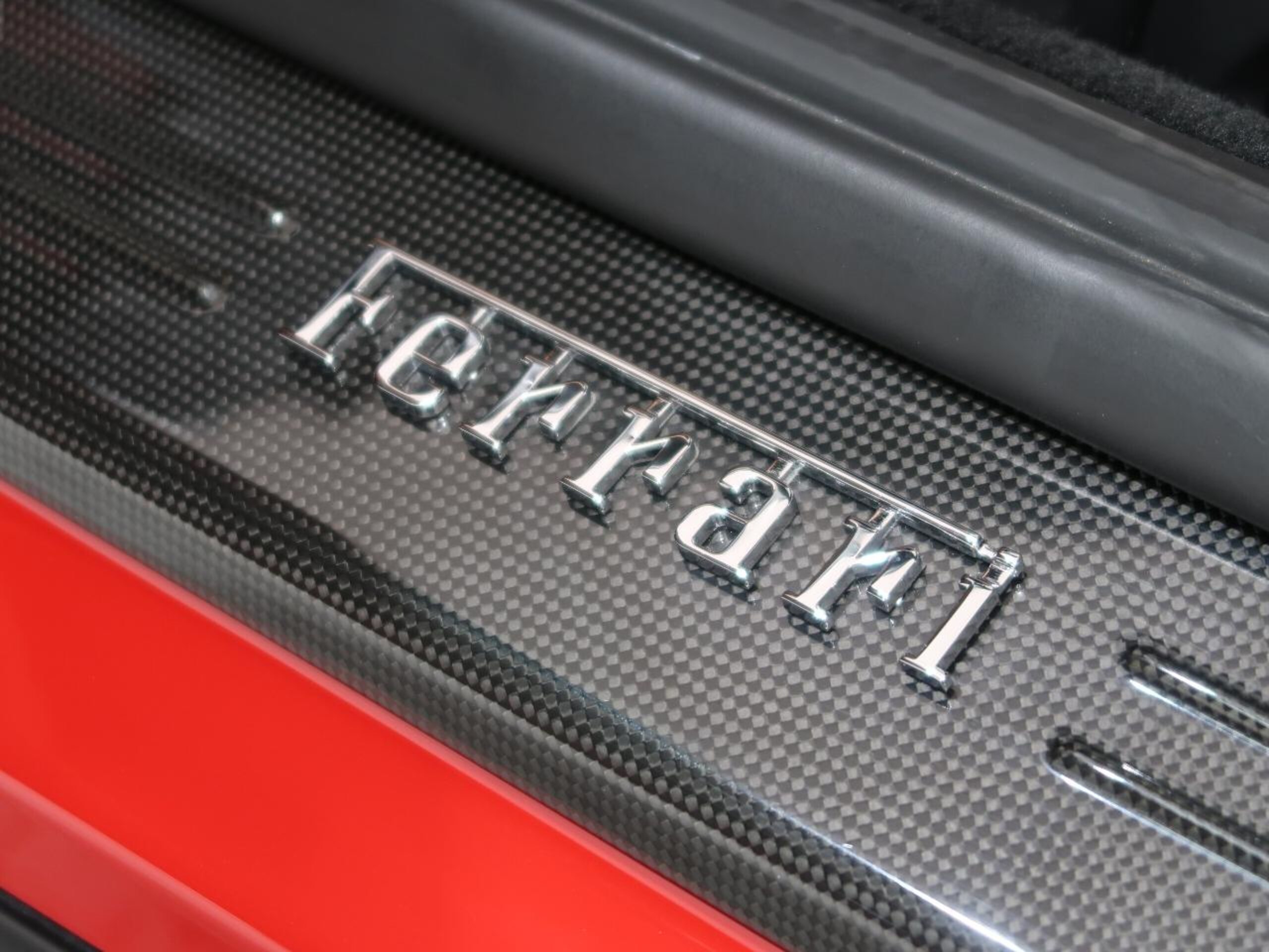 2018 Ferrari 812 Superfast — Photo 22 / 51