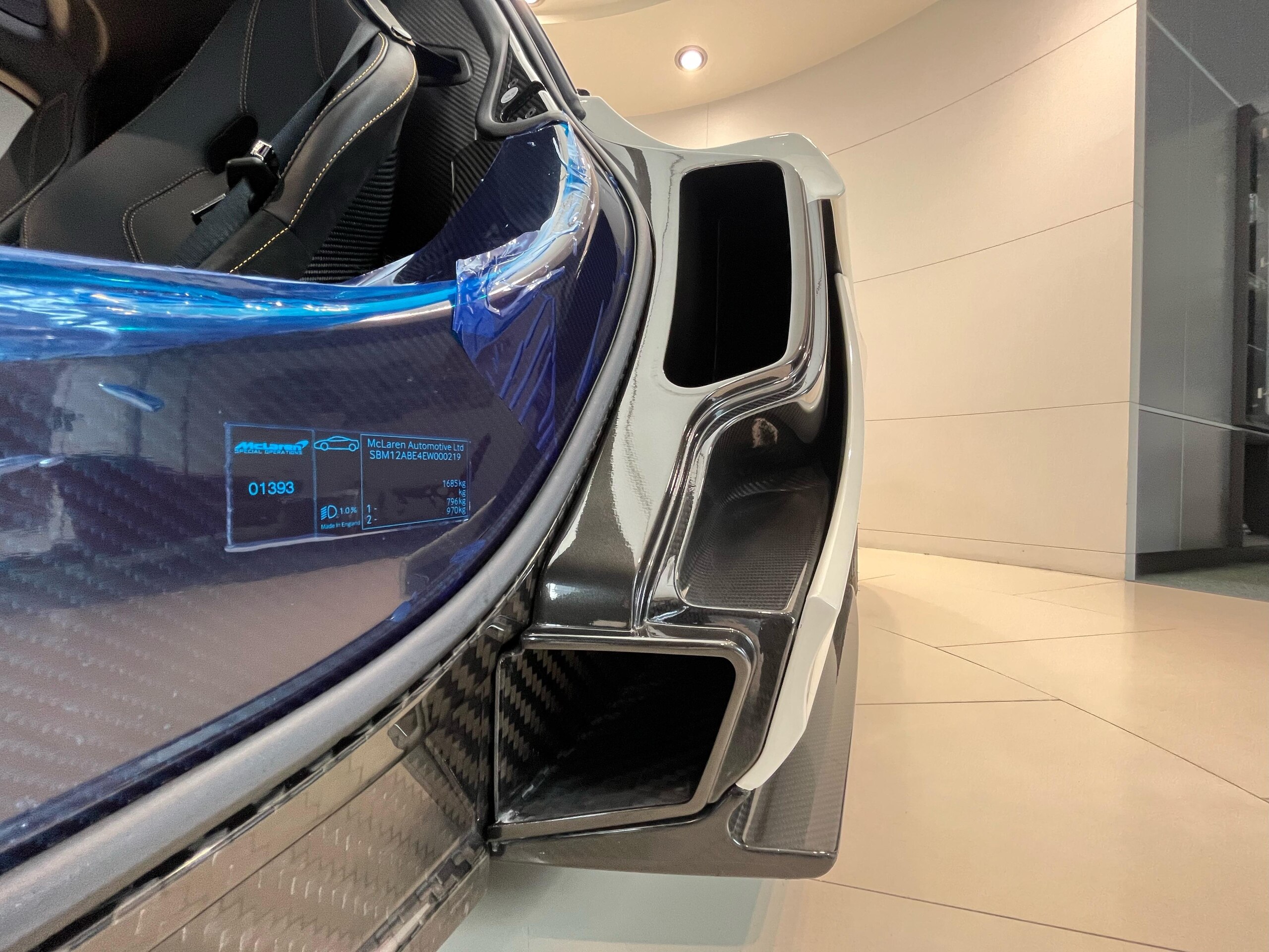 2014 McLaren P1 Limited Edition — Photo 14 / 21