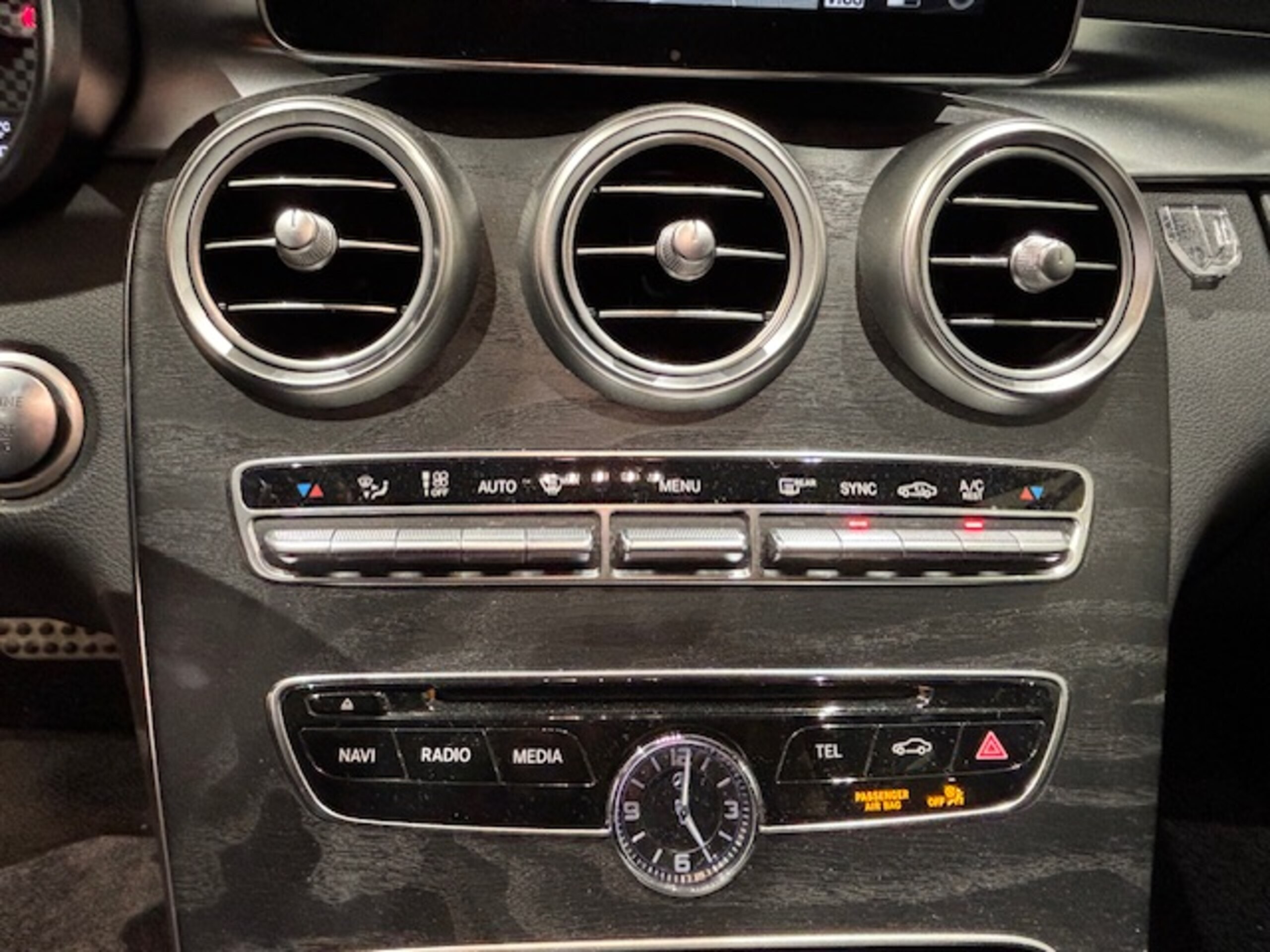 2016 Mercedes Benz C450 AMG 4Matic — Photo 13 / 24
