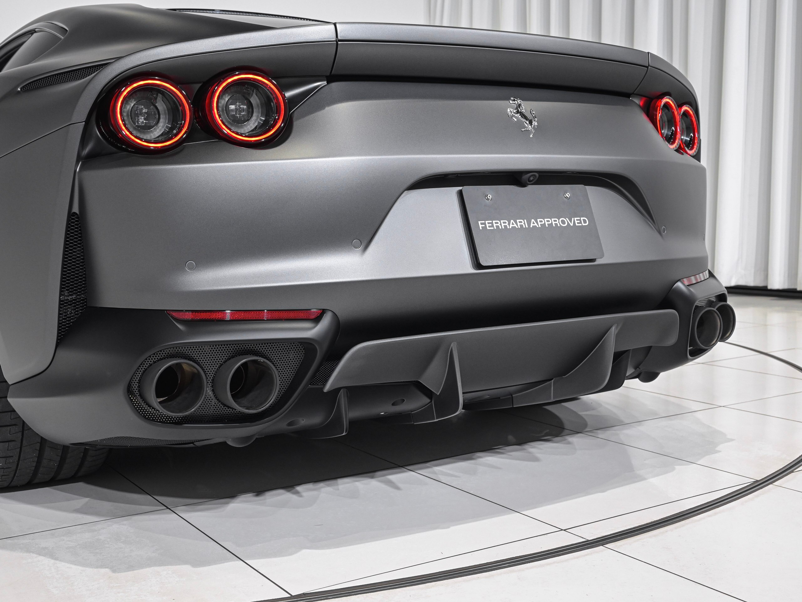 2020 Ferrari 812 Superfast — Photo 35 / 38