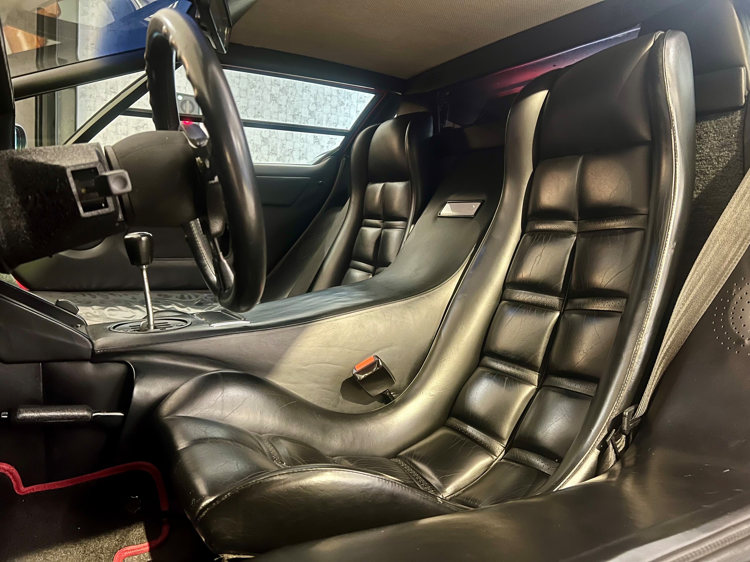 1985 Lamborghini Countach LP5000 Quattrovalvole — Photo 16 / 21
