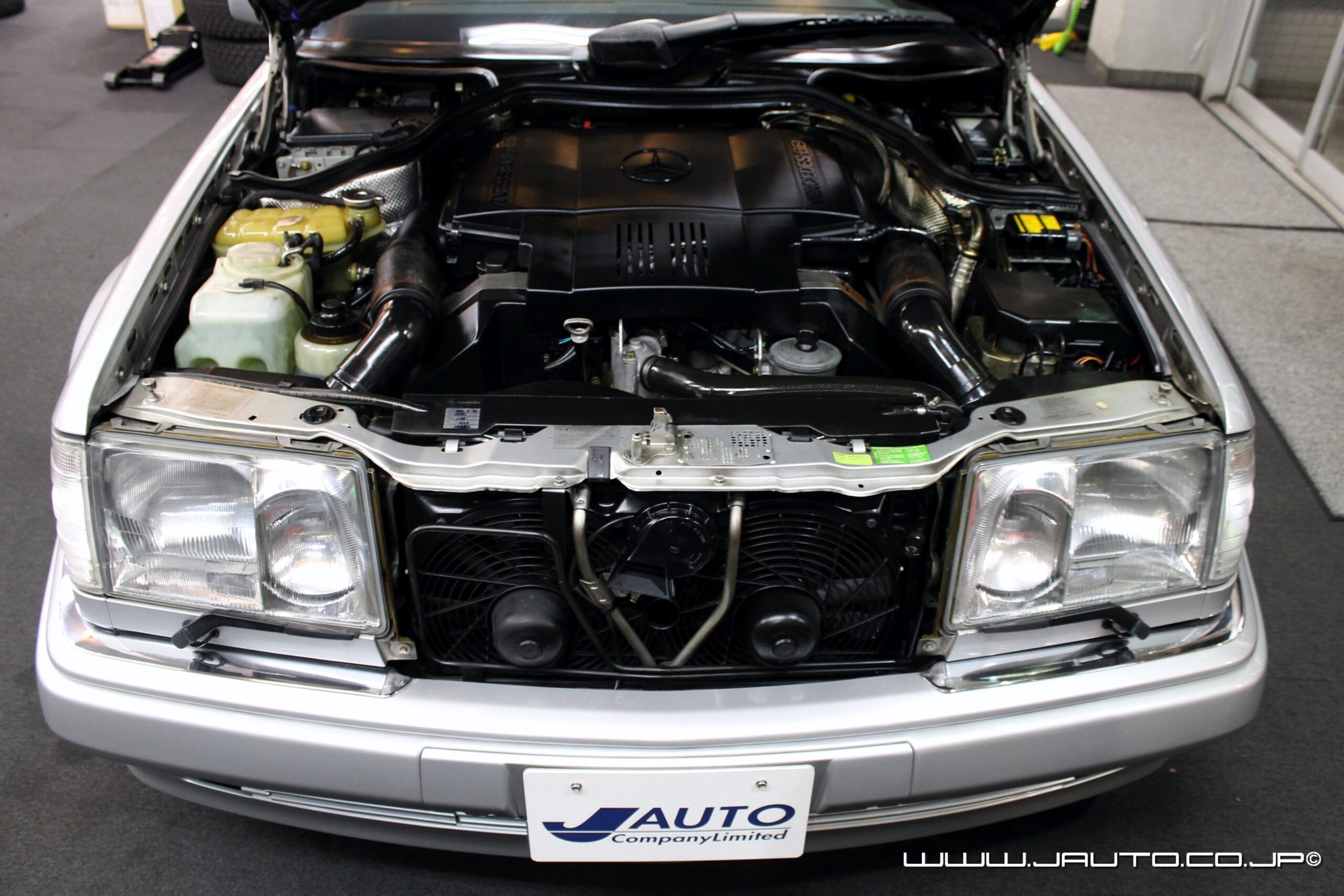 1994 Mercedes Benz E500 — Photo 13 / 14