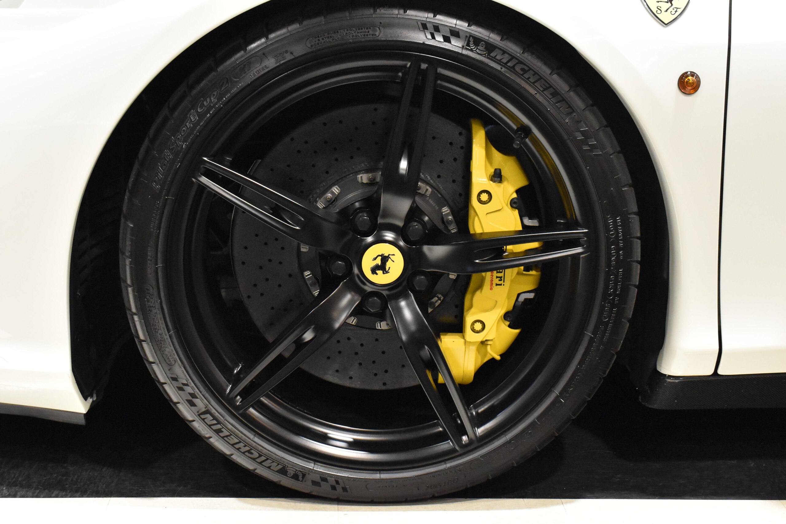 2015 Ferrari 458 Speciale — Photo 14 / 16