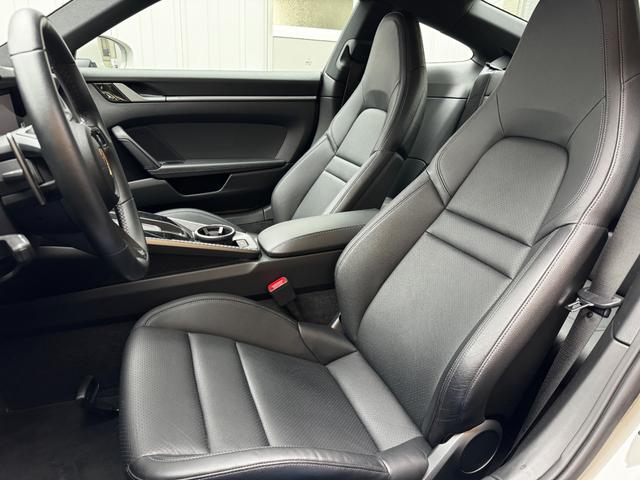 2019 Porsche 911 Carrera S — Photo 13 / 33