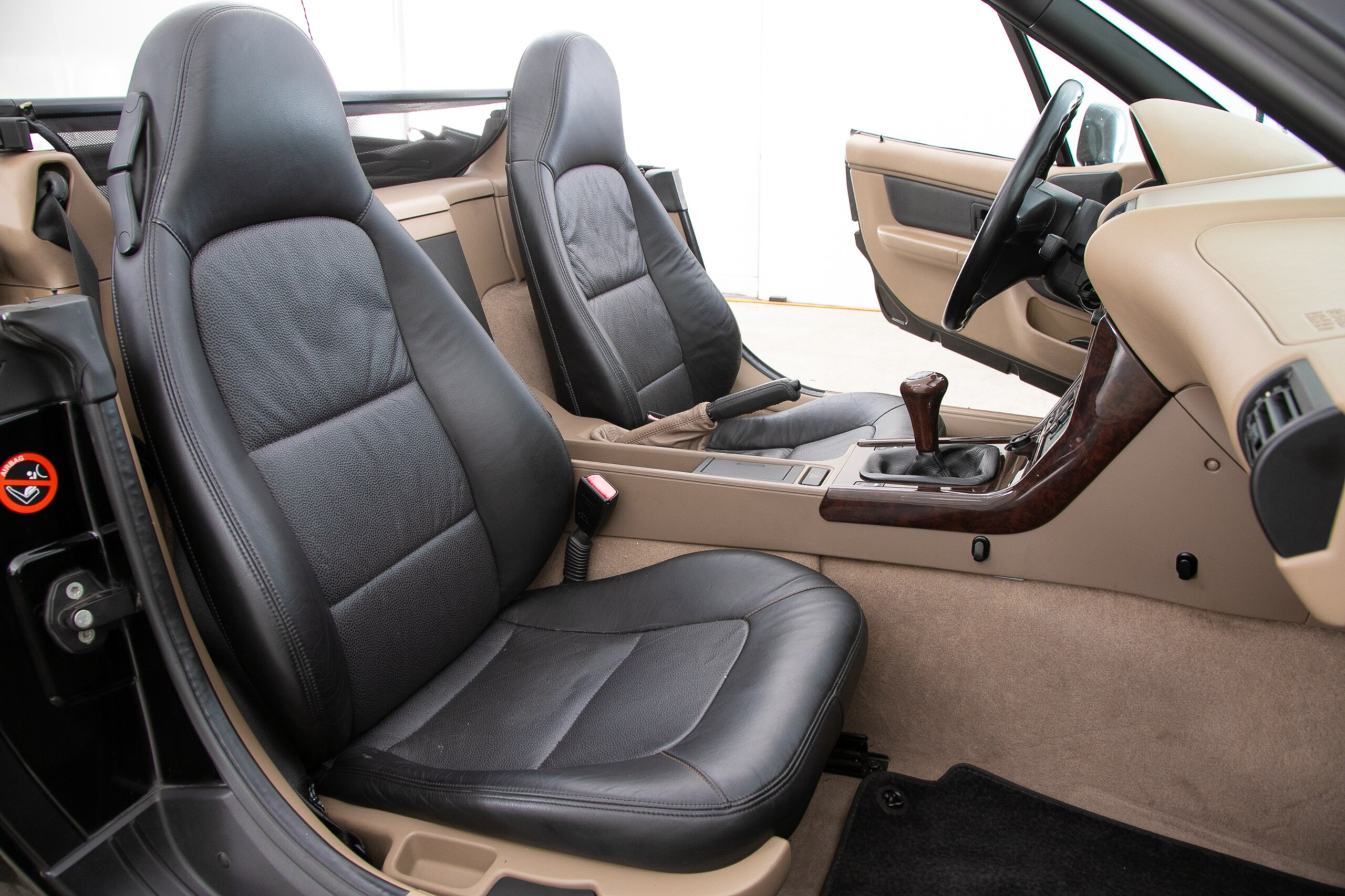 1996 BMW Z3 Roadster — Photo 18 / 26