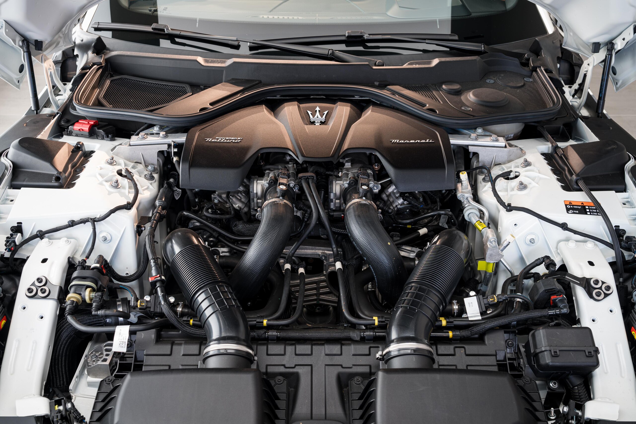 2024 Maserati GranTurismo Modena — Photo 15 / 16