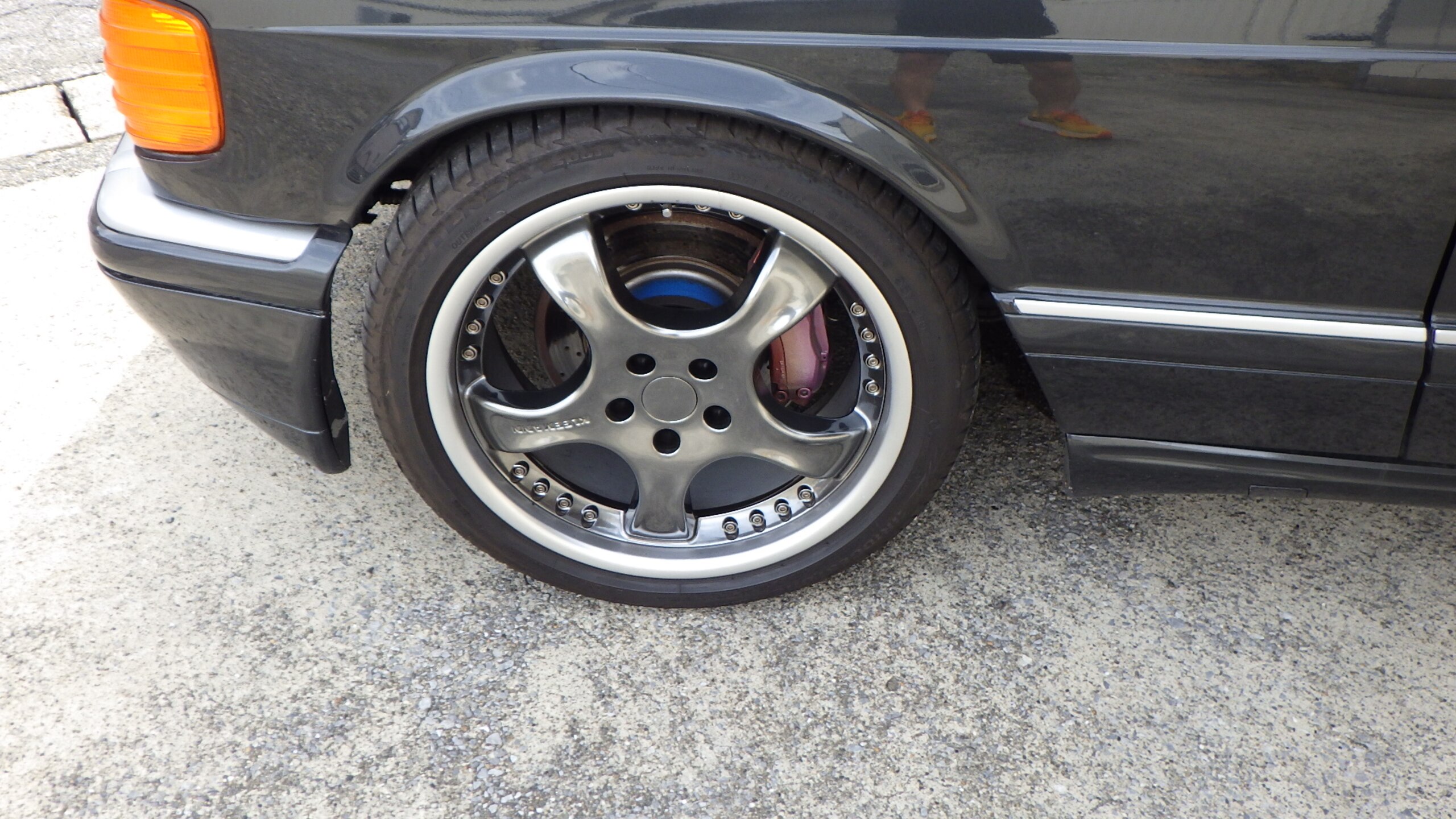 1990 Mercedes Benz 560SEL 6.0 AMG — Photo 16 / 18