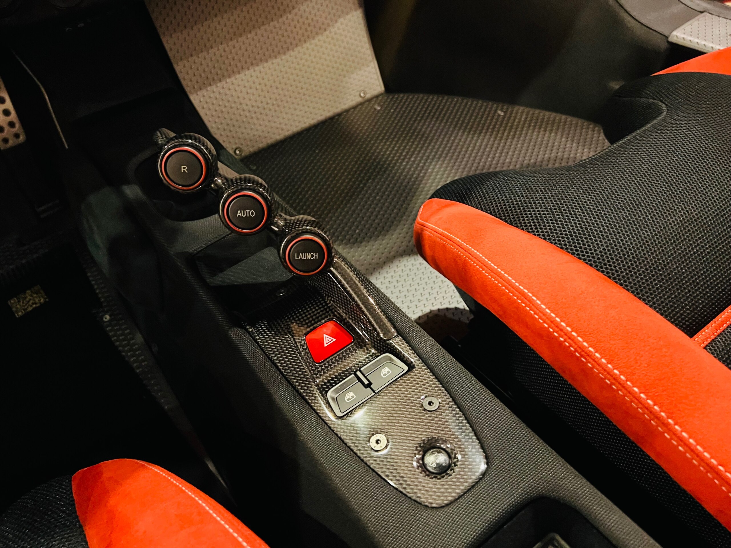 2015 Ferrari 458 Speciale — Photo 12 / 19