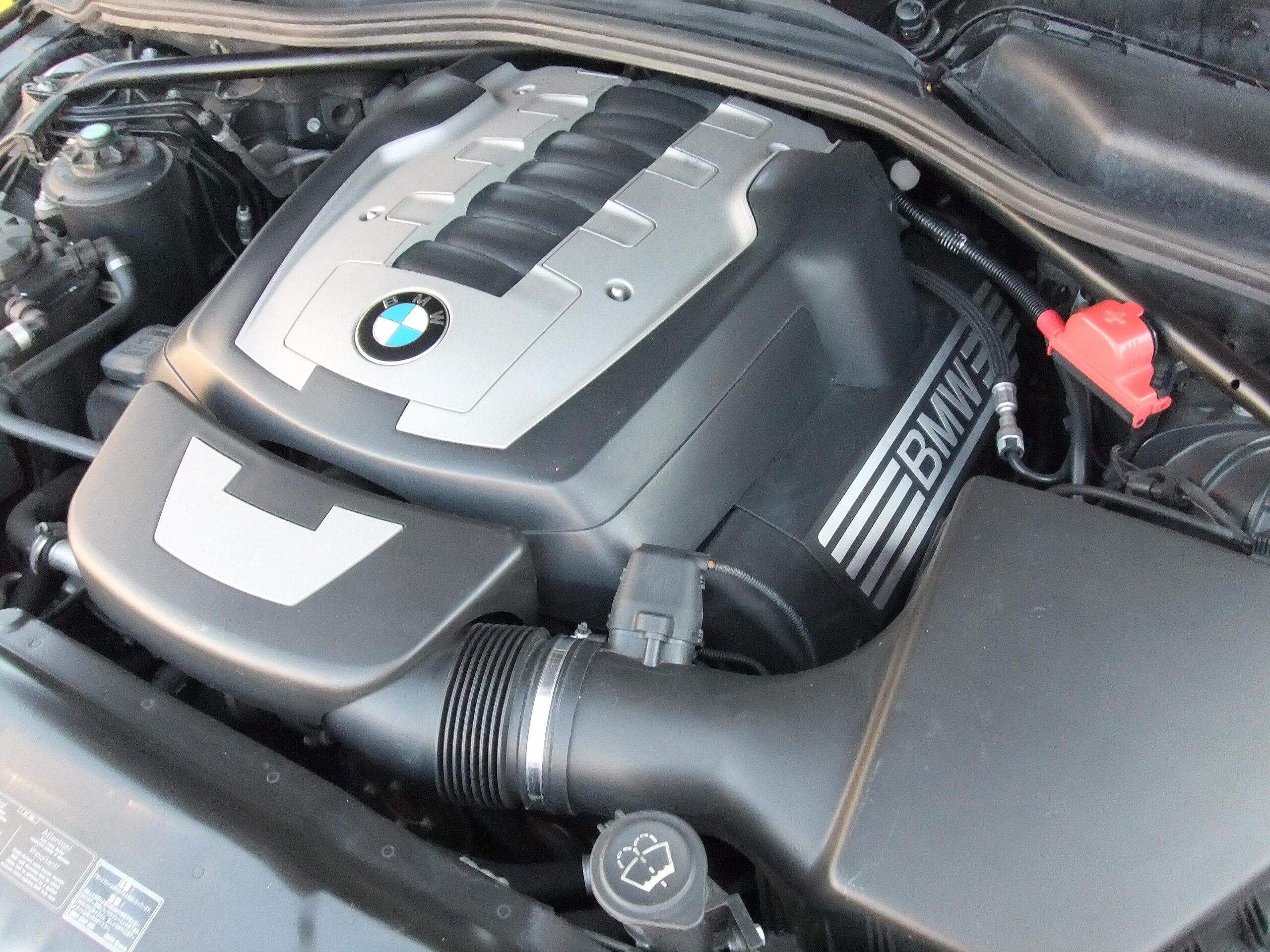 2007 BMW 550i M Sport — Photo 7 / 15
