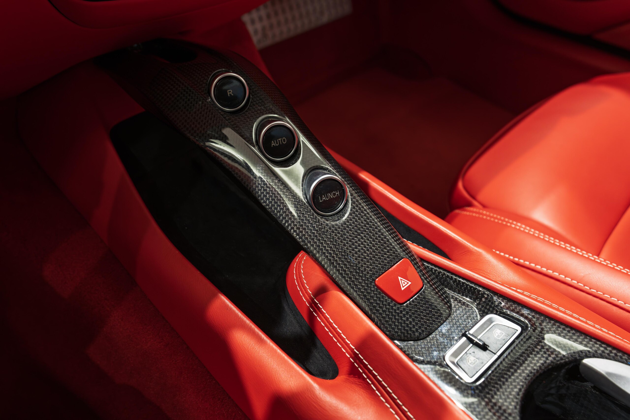 2015 Ferrari F12 Berlinetta — Photo 10 / 16