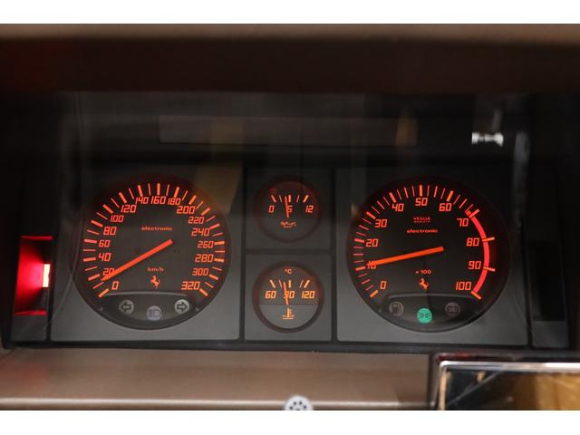 1990 Ferrari Testarossa — Photo 19 / 35