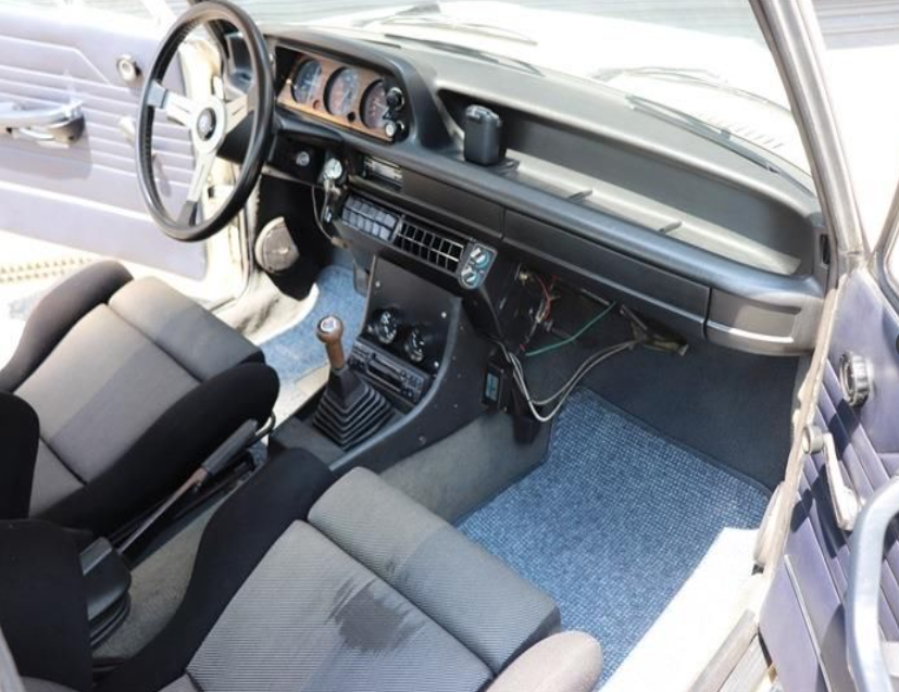 1980 BMW 2002tii — Photo 14 / 19