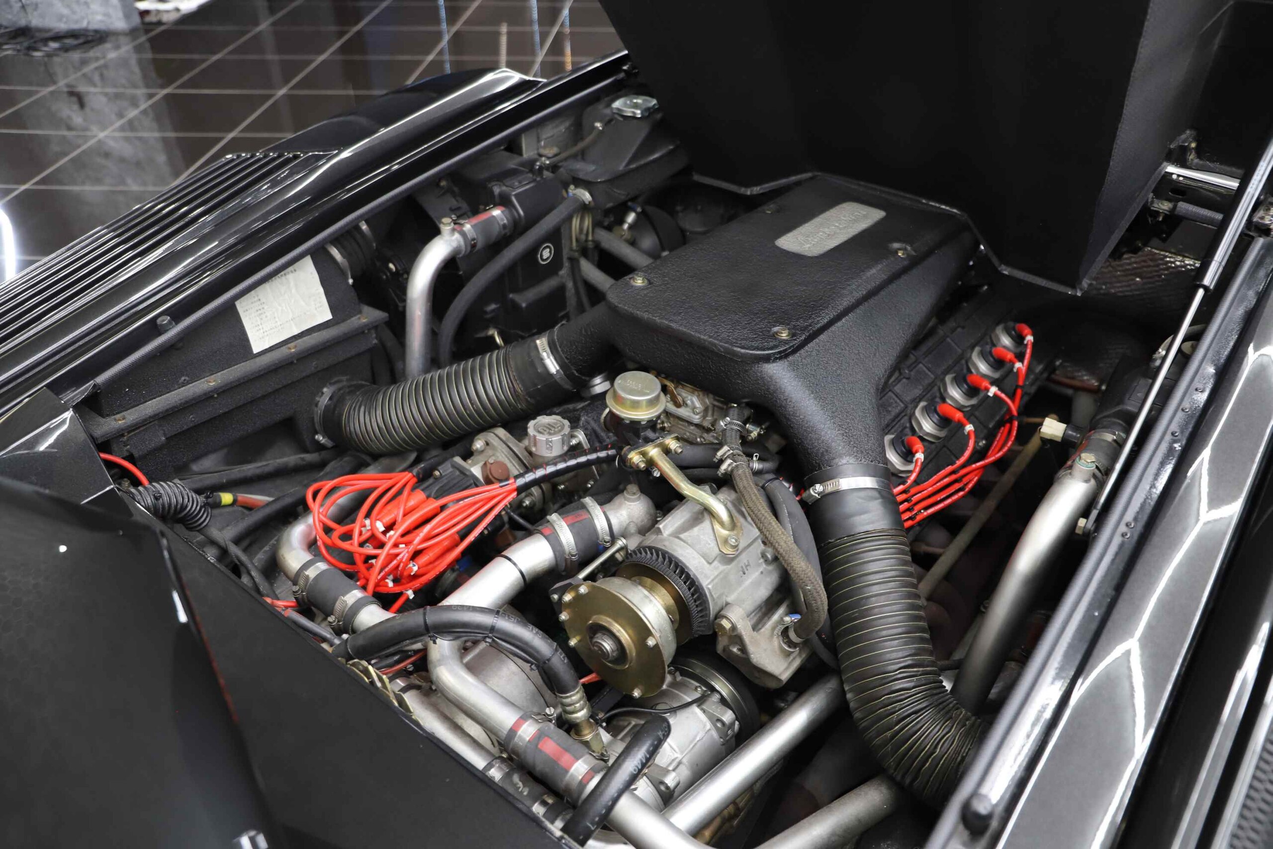 1989 Lamborghini Countach Anniversary Edition — Photo 11 / 11