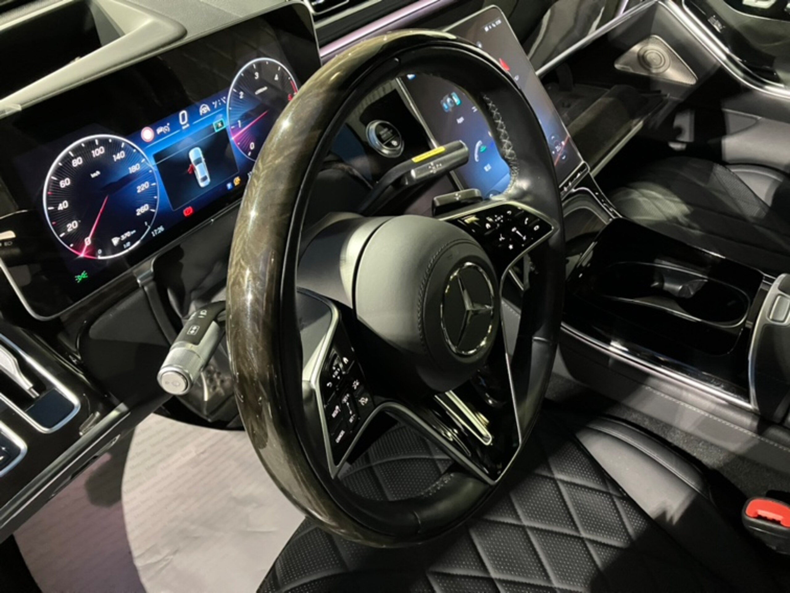 2021 Mercedes Benz S400d 4Matic AMG — Photo 7 / 26