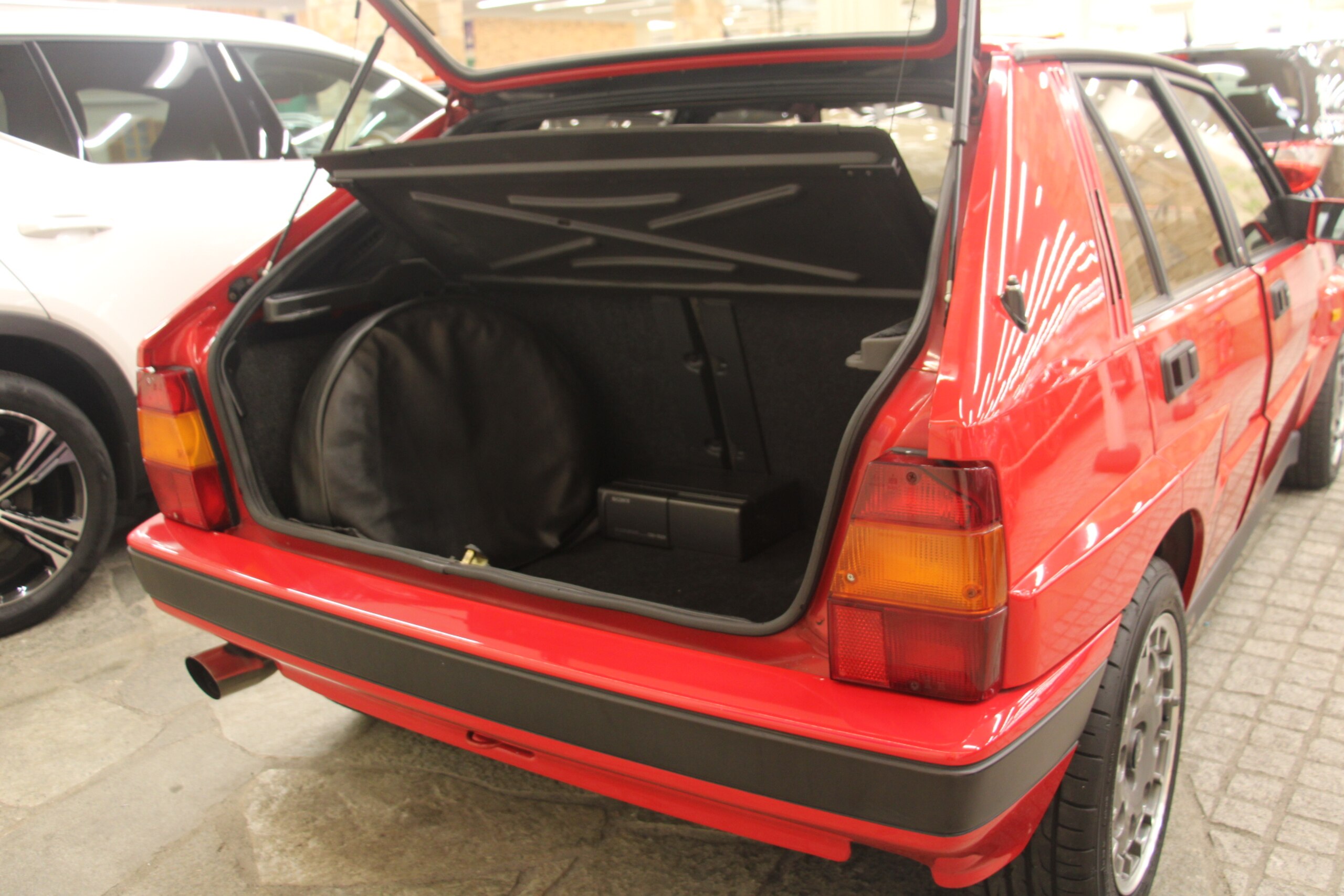 1990 Lancia Delta HF Integrale — Photo 11 / 11