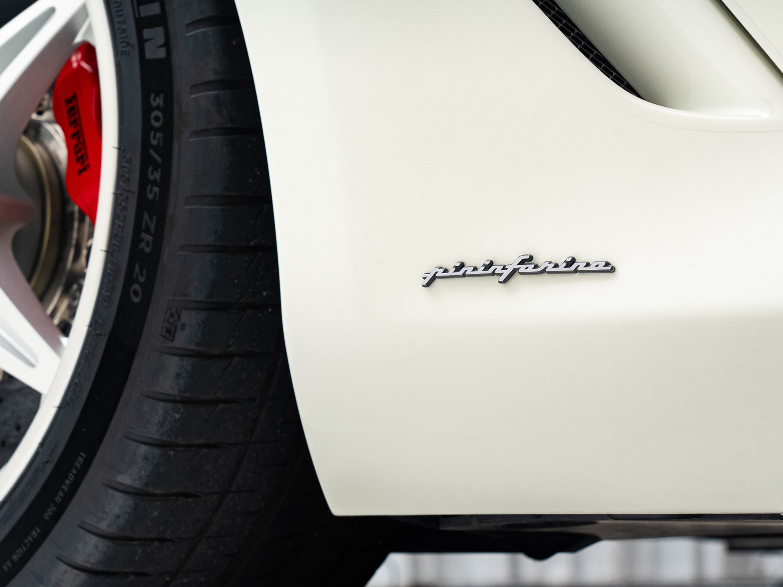 2012 Ferrari 599 HGTE — Photo 12 / 51