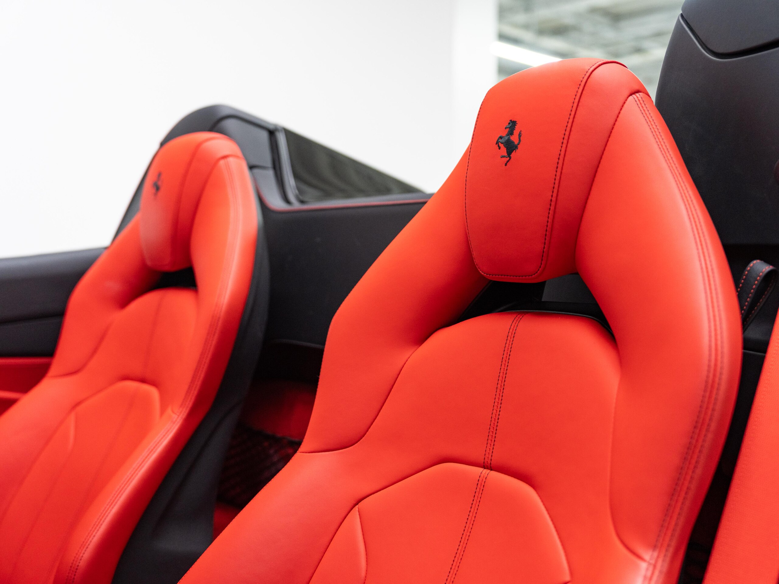 2020 Ferrari F8 Spider — Photo 19 / 26