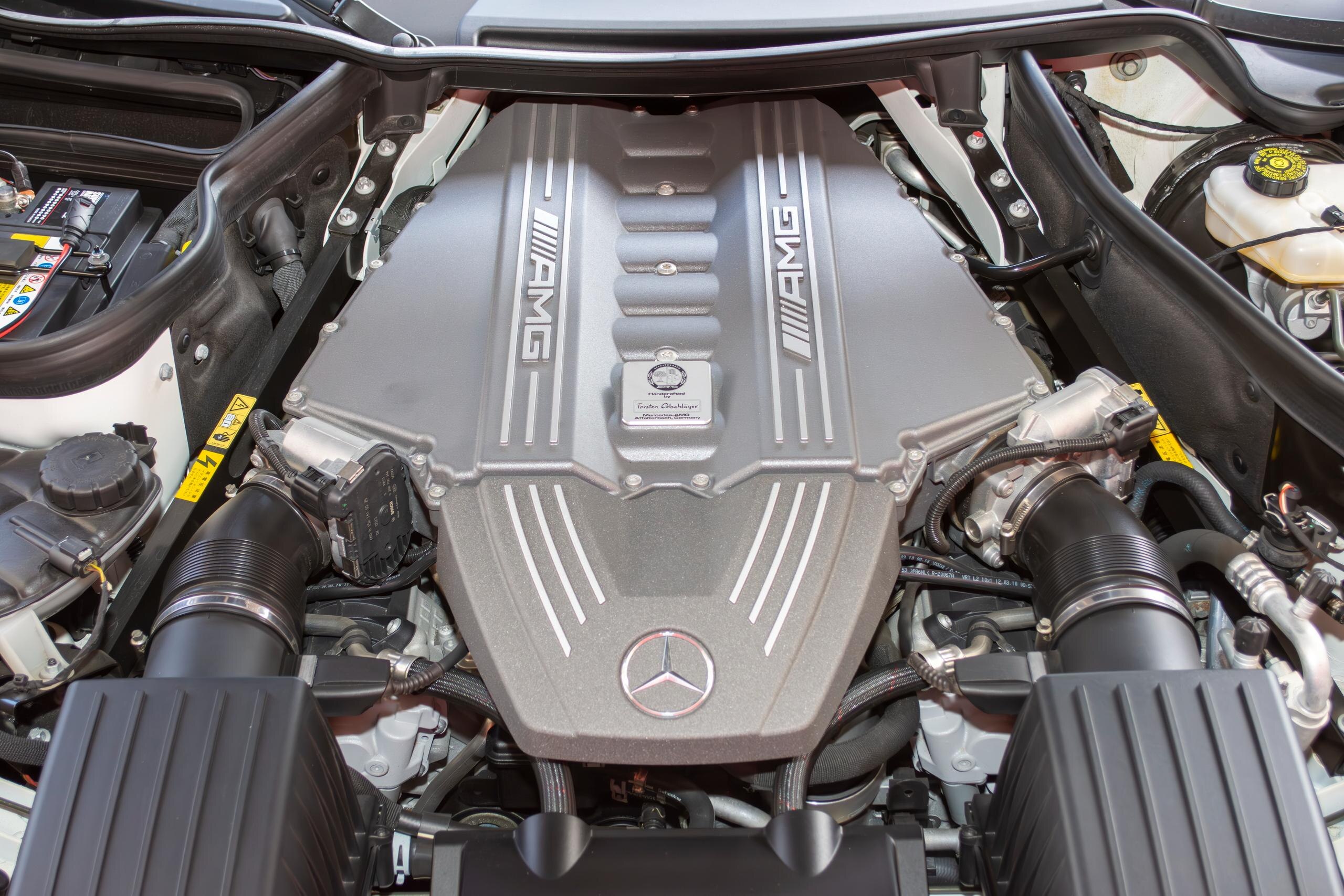 2010 Mercedes Benz SLS AMG — Photo 22 / 23