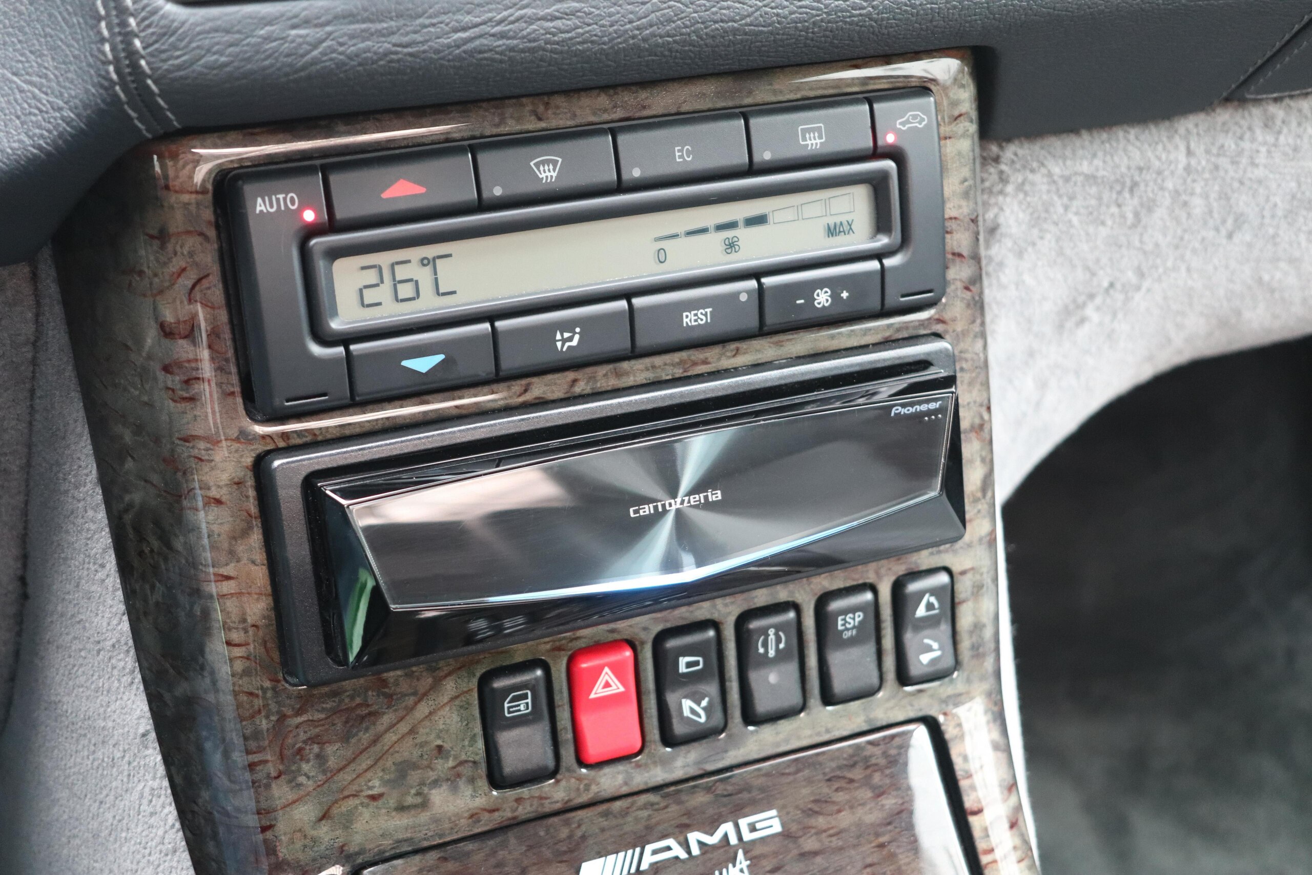 1996 Mercedes Benz SL60 AMG — Photo 14 / 24