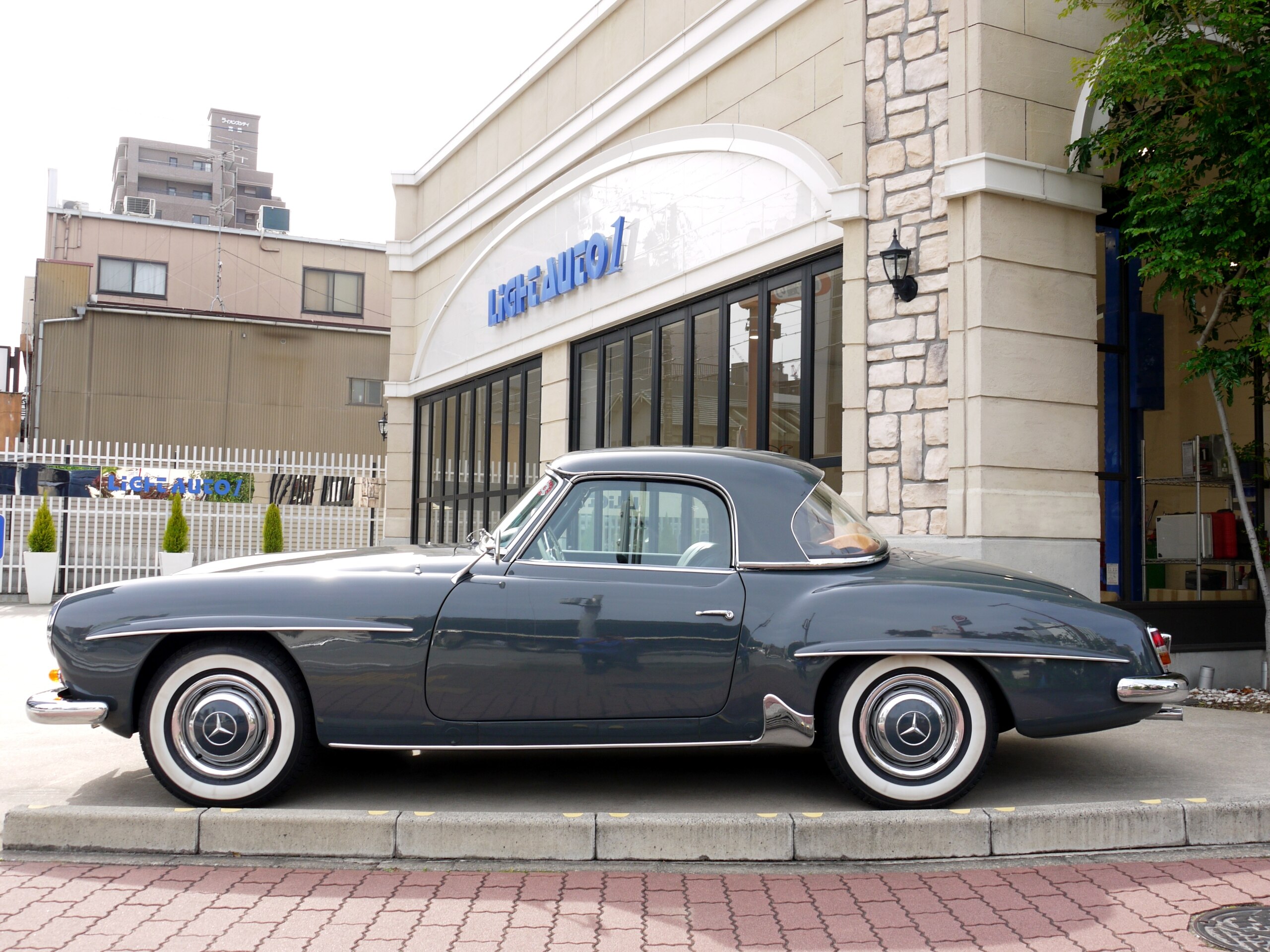 1960 Mercedes Benz 190SL — Photo 6 / 12
