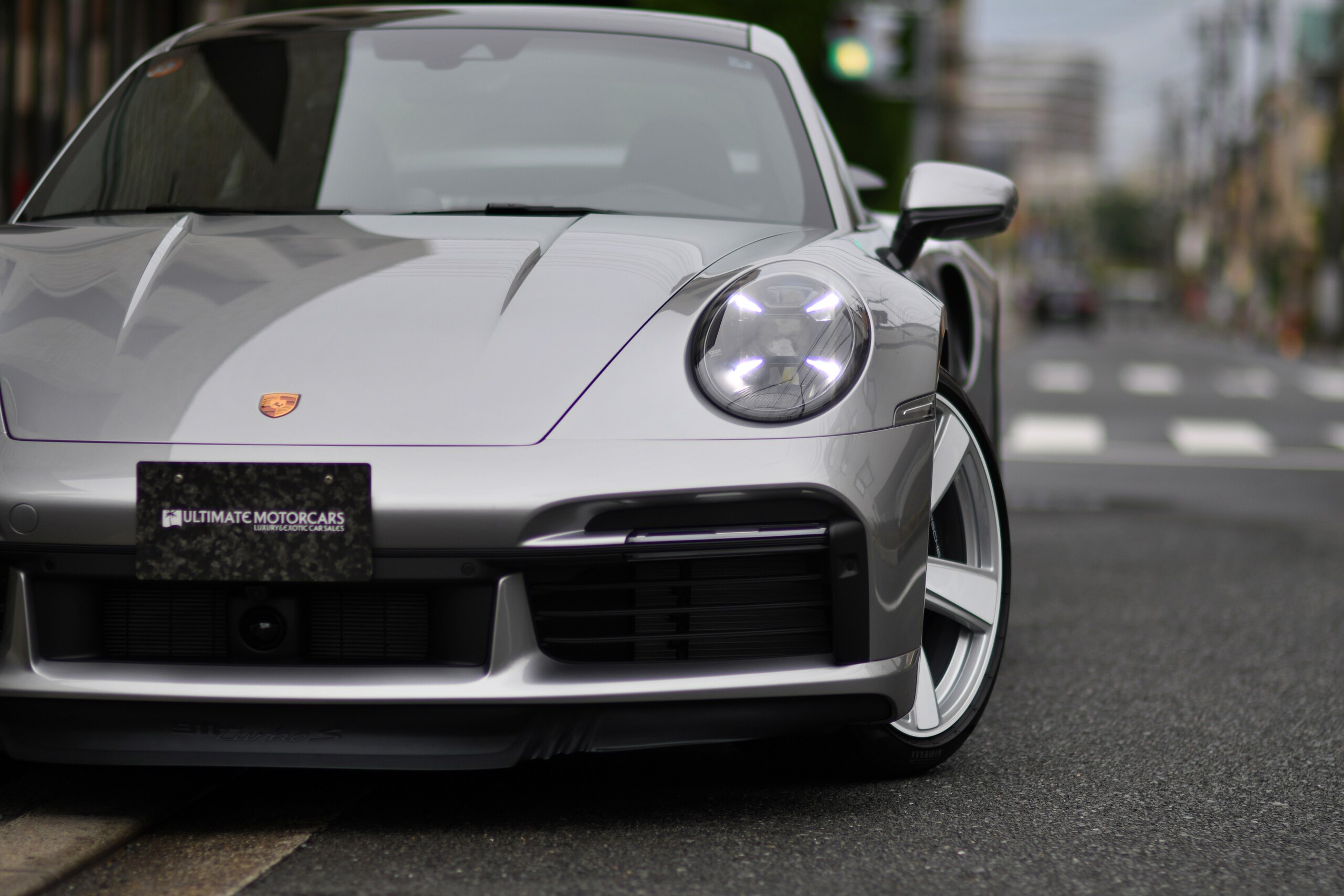2025 Porsche 911 Turbo — Photo 31 / 44