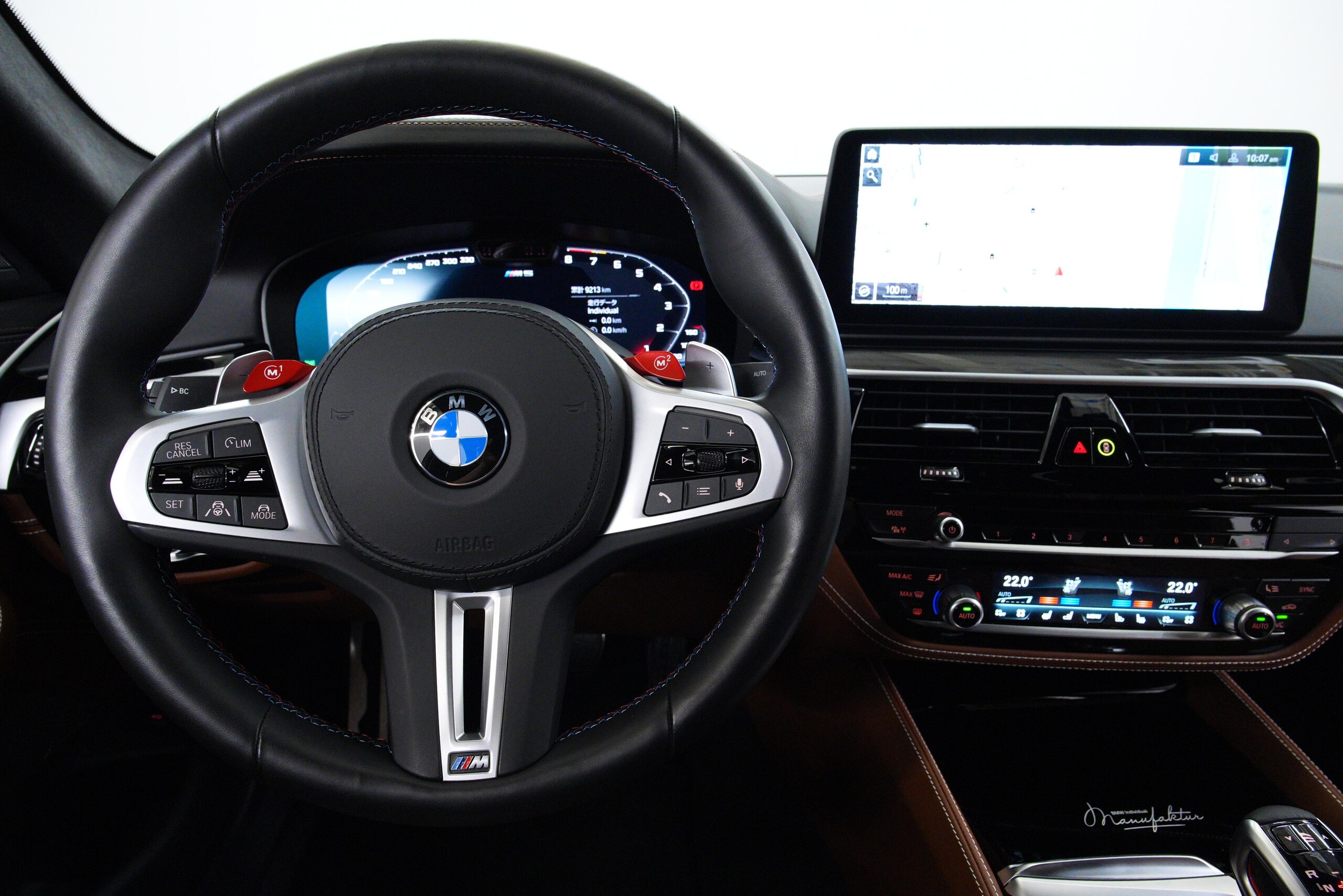2023 BMW M5 Competition — Photo 17 / 53