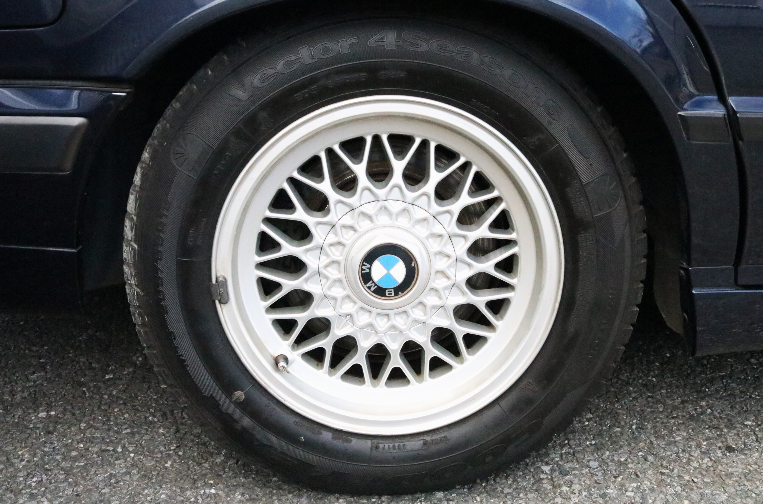 1995 BMW Touring 540i — Photo 22 / 24
