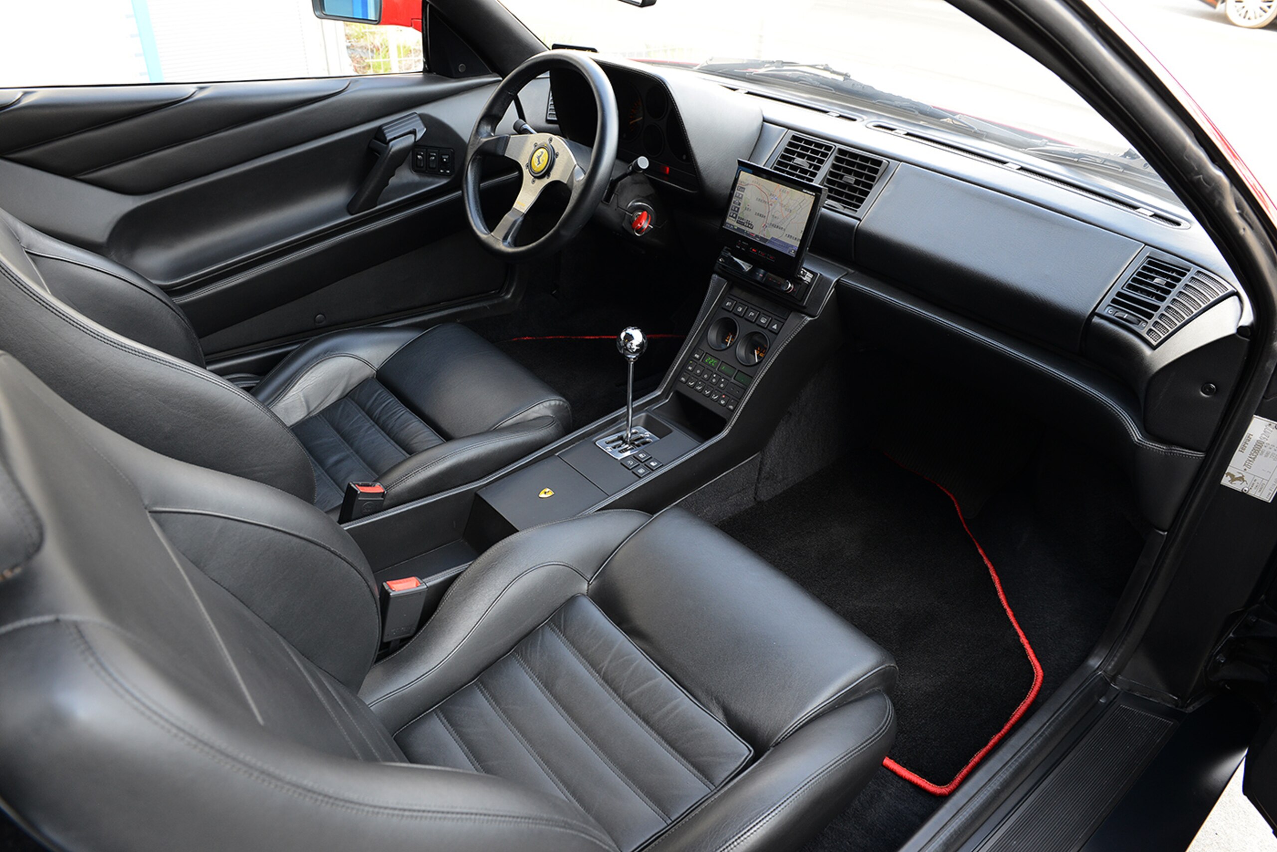1992 Ferrari 348 TB — Photo 16 / 21
