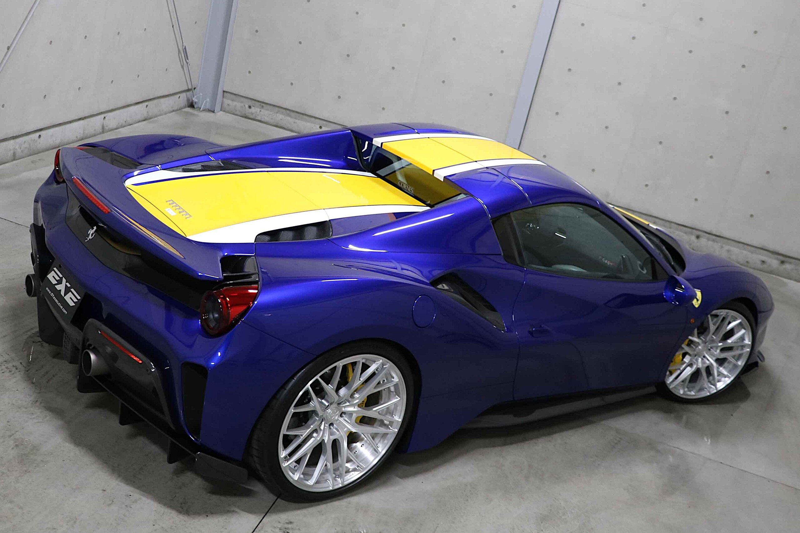 2020 Ferrari 488 Pista Spider — Photo 7 / 21