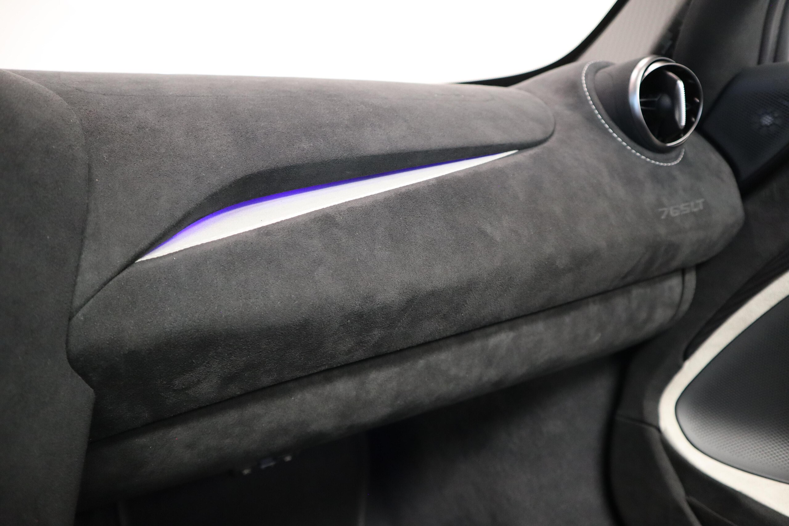 2023 McLaren 765LT Spider — Photo 25 / 49