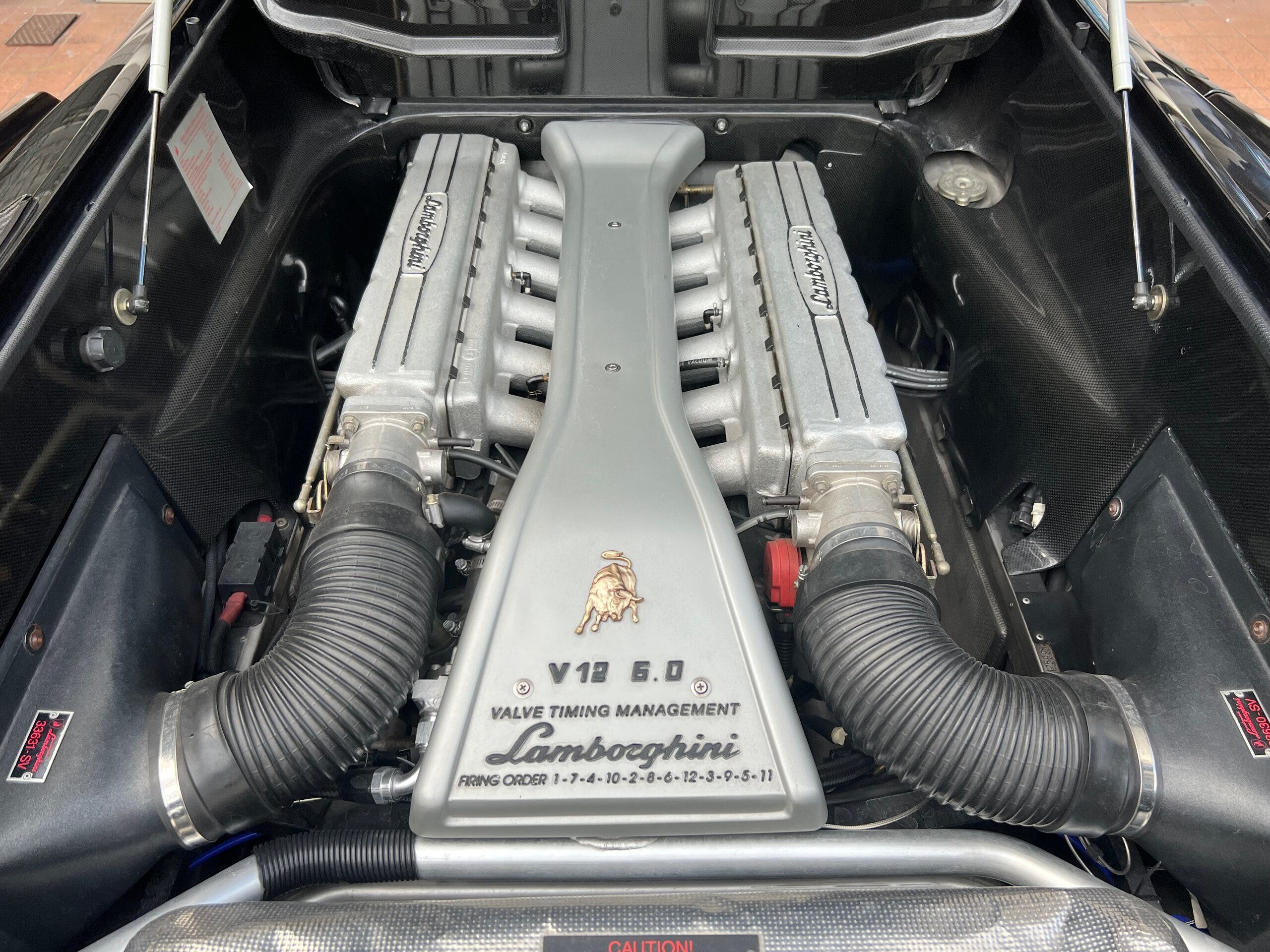 2001 Lamborghini Diablo VT 6.0 — Photo 17 / 18