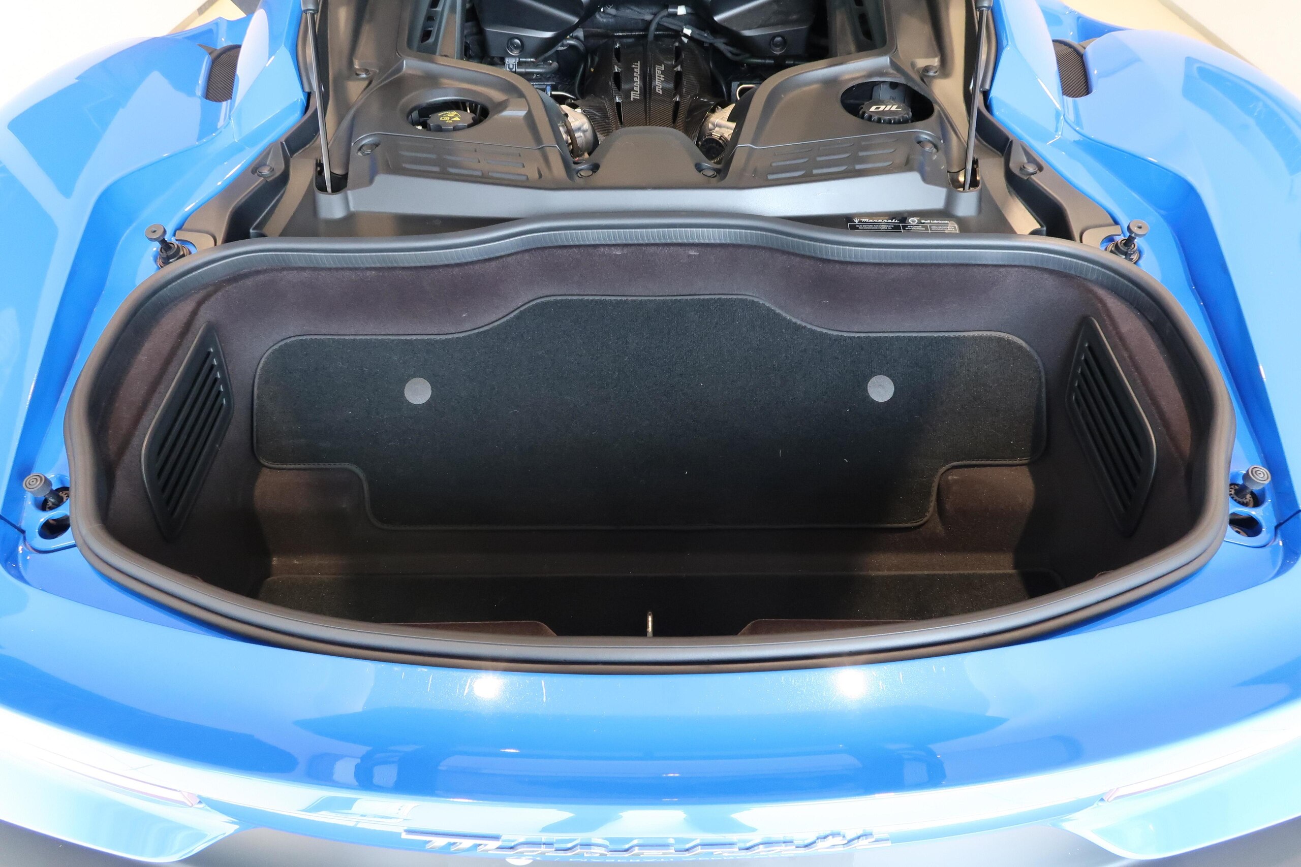 2023 Maserati MC20 — Photo 19 / 19