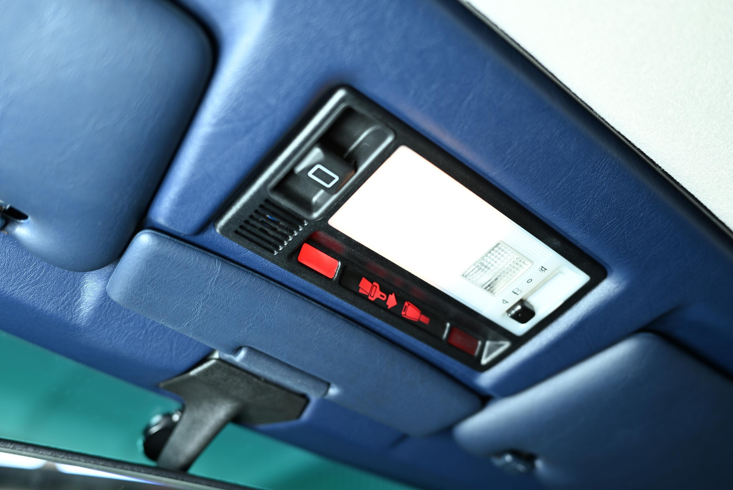 1994 Mercedes Benz E500 — Photo 52 / 74