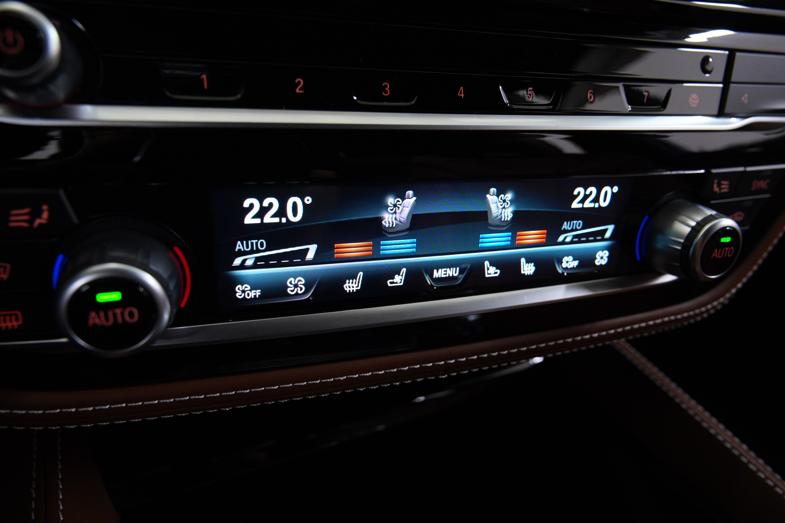 2023 BMW M5 Competition — Photo 24 / 53