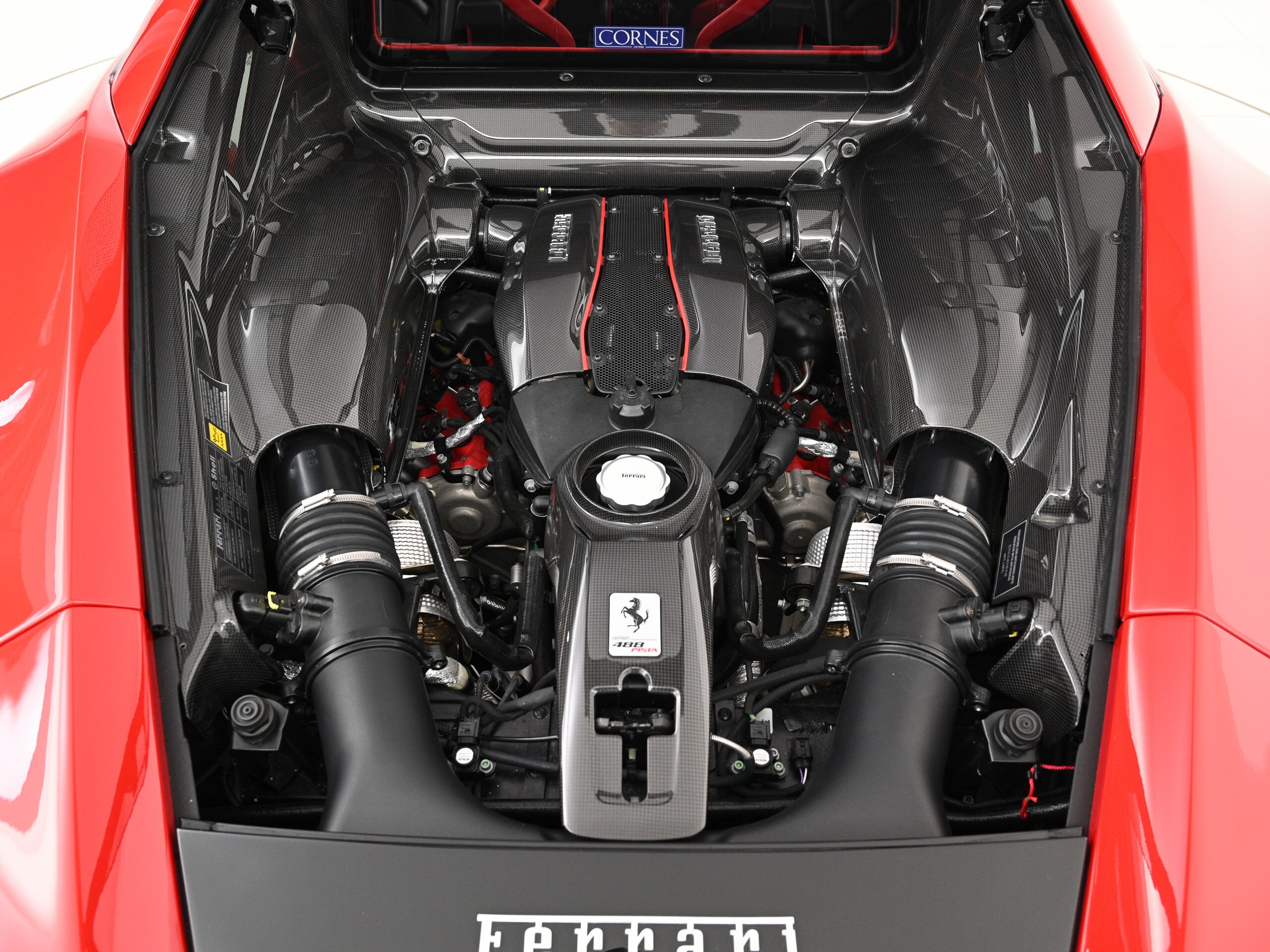 2019 Ferrari 488 Pista — Photo 17 / 19