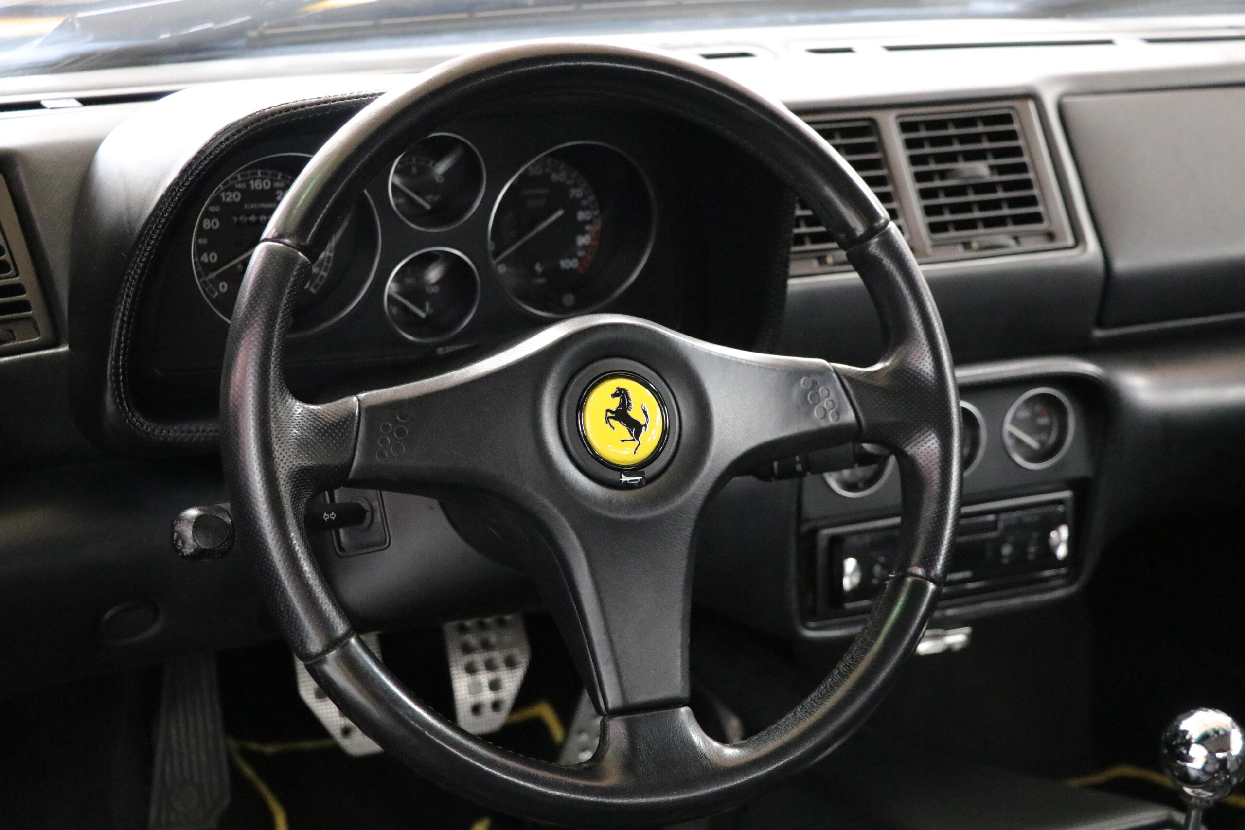 1994 Ferrari F355 Berlinetta — Photo 8 / 21