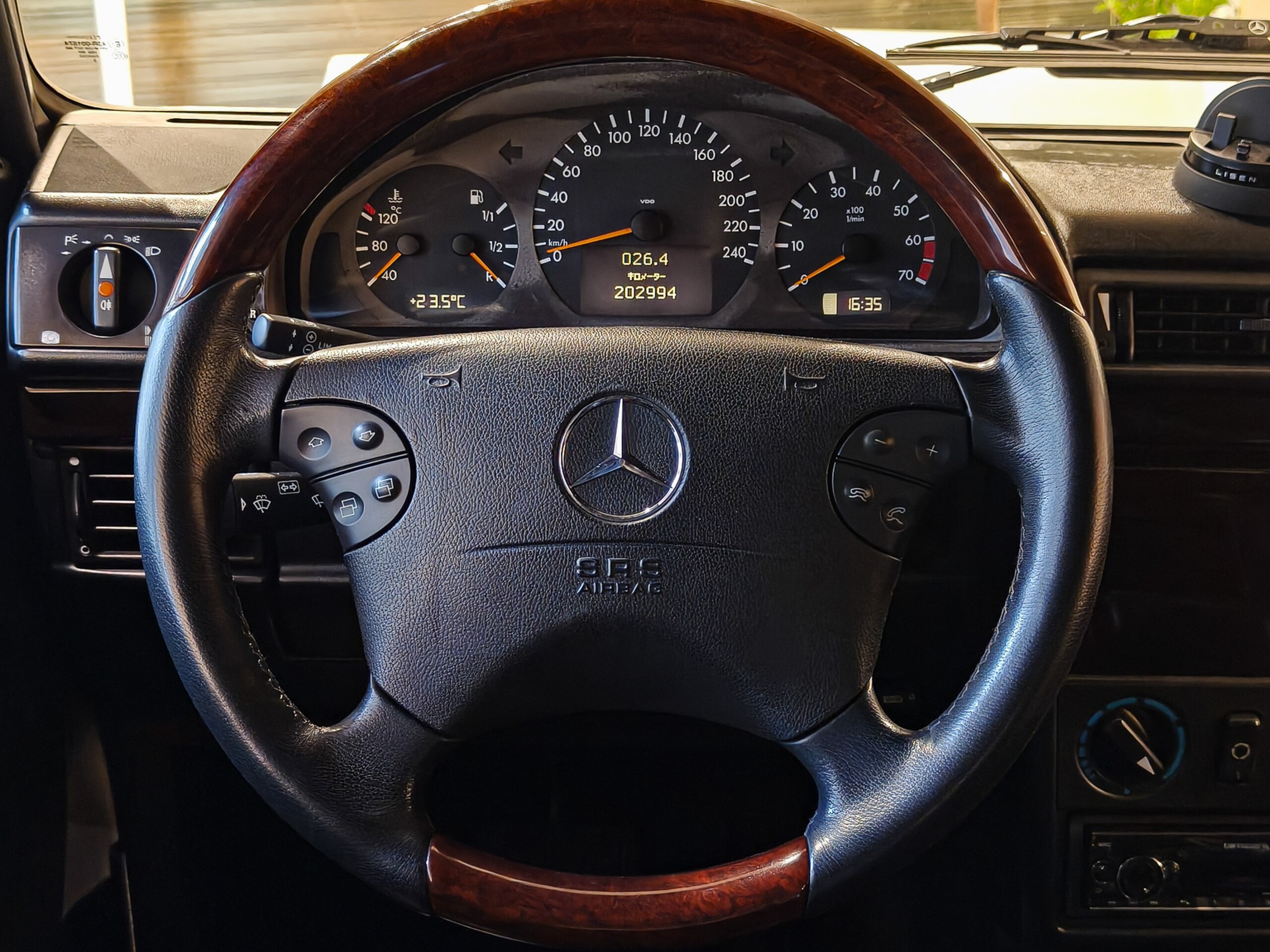 1999 Mercedes Benz G320 — Photo 10 / 21