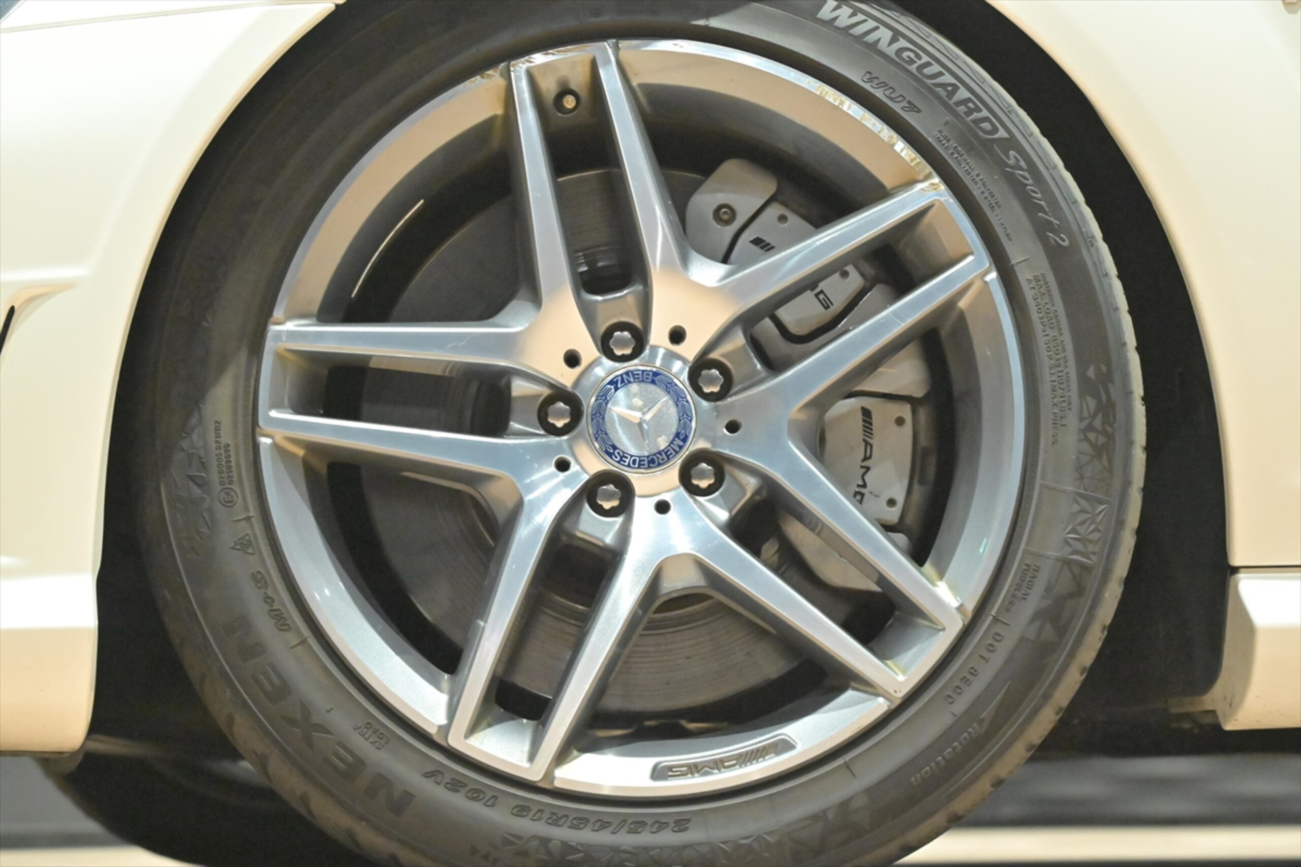 2010 Mercedes Benz S65 AMG Long — Photo 14 / 16