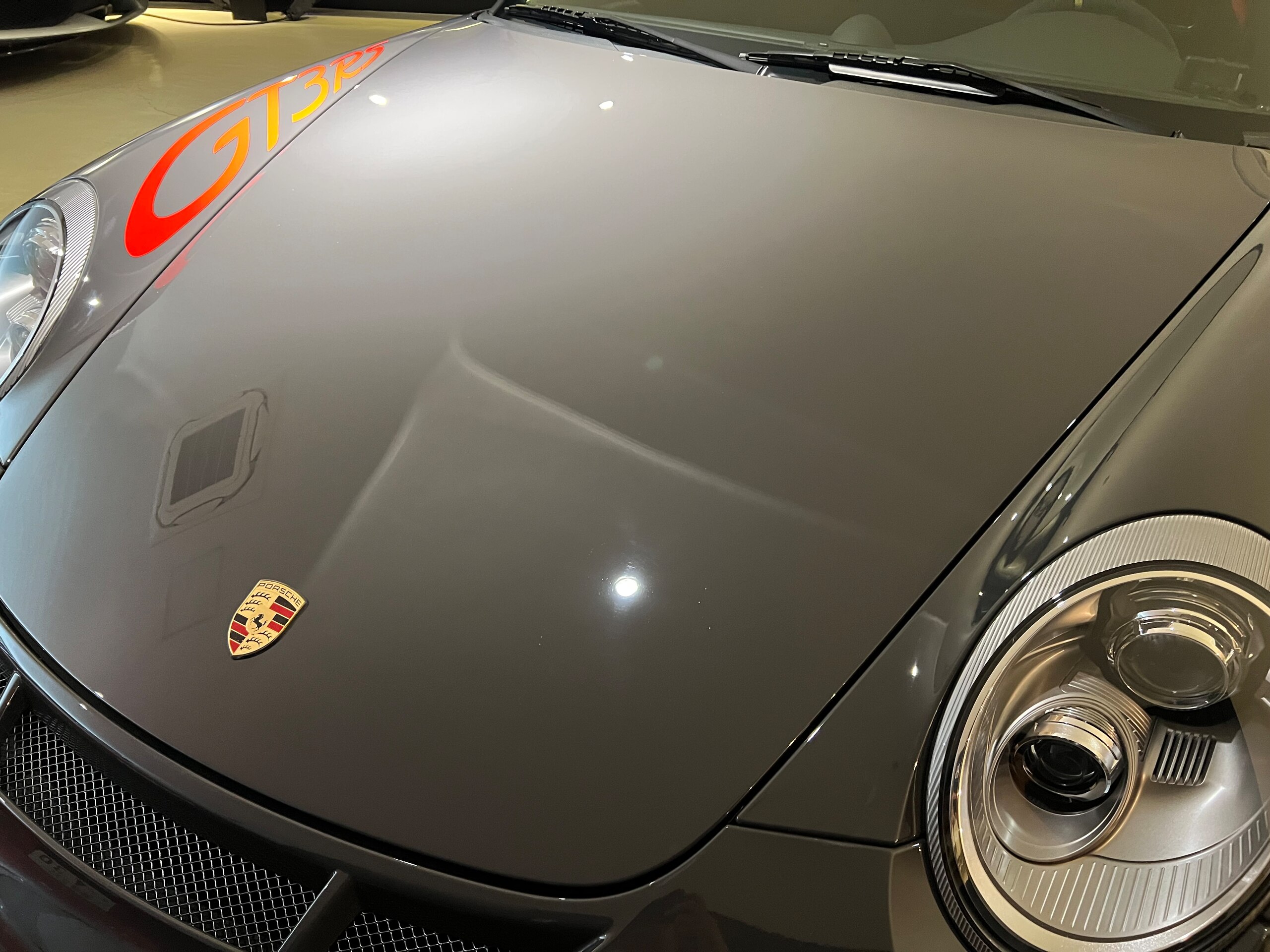2010 Porsche 911 GT3 RS — Photo 22 / 35