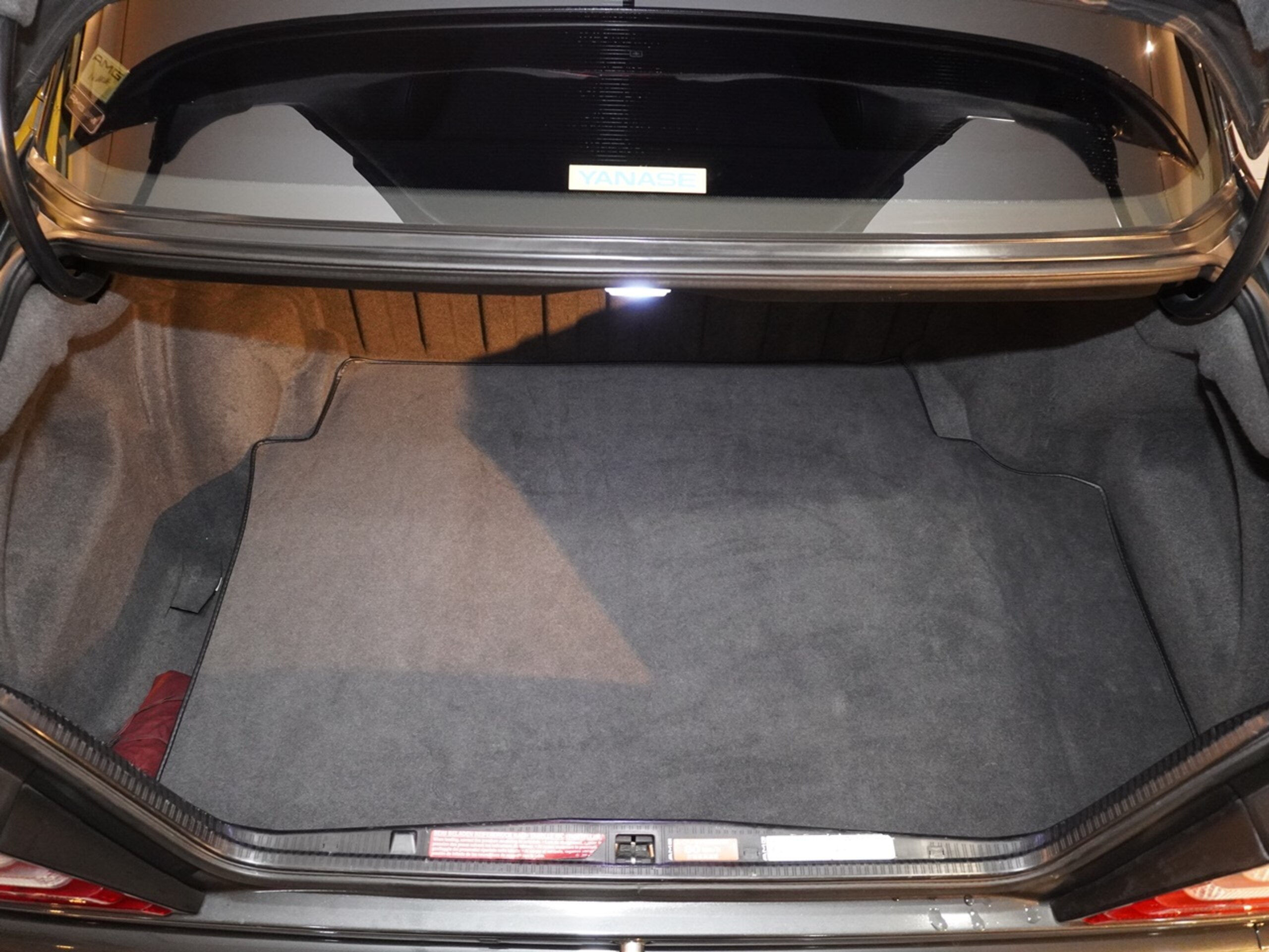 1993 Mercedes Benz E60 AMG — Photo 24 / 24