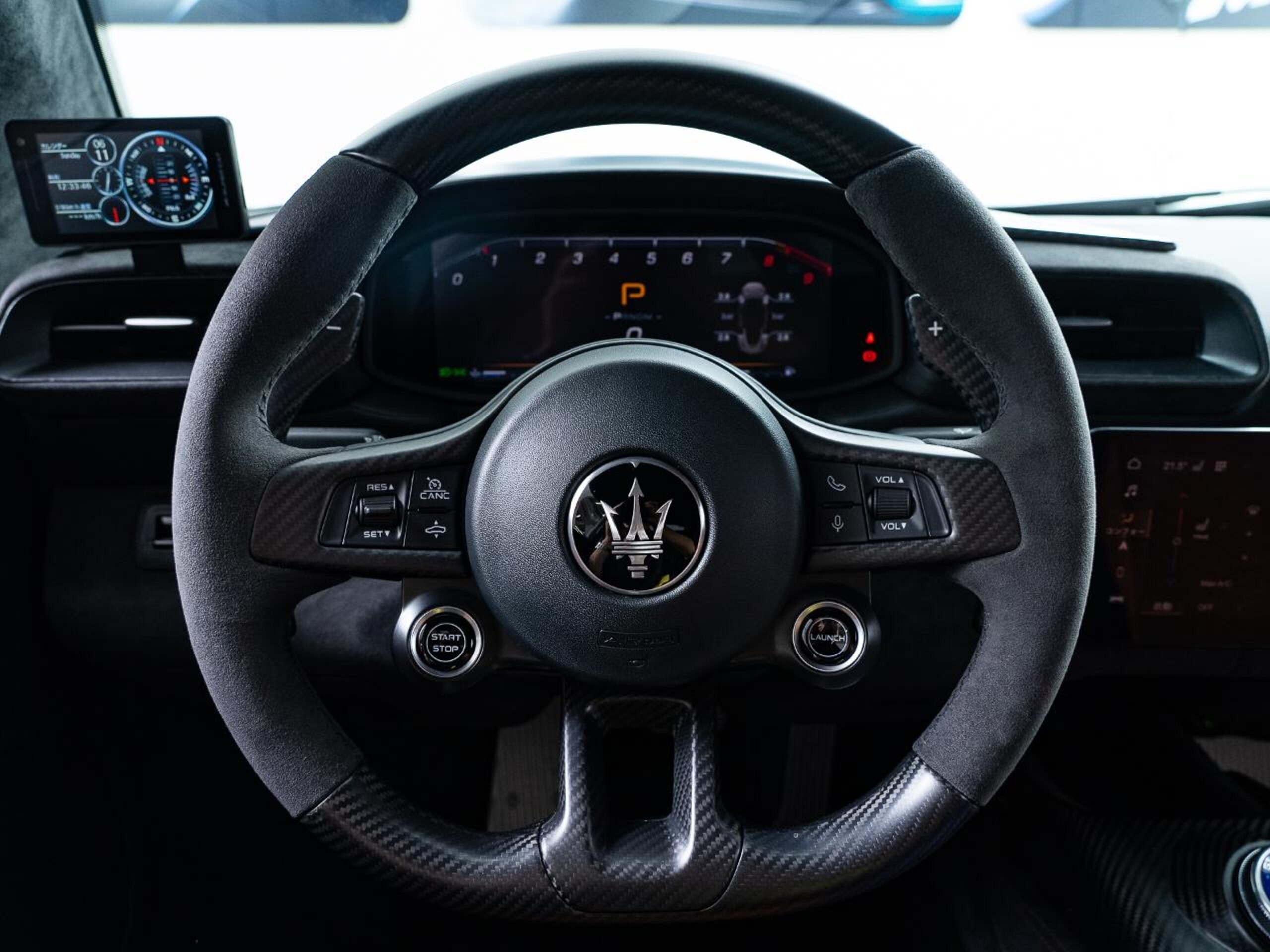 2023 Maserati MC20 — Photo 6 / 13