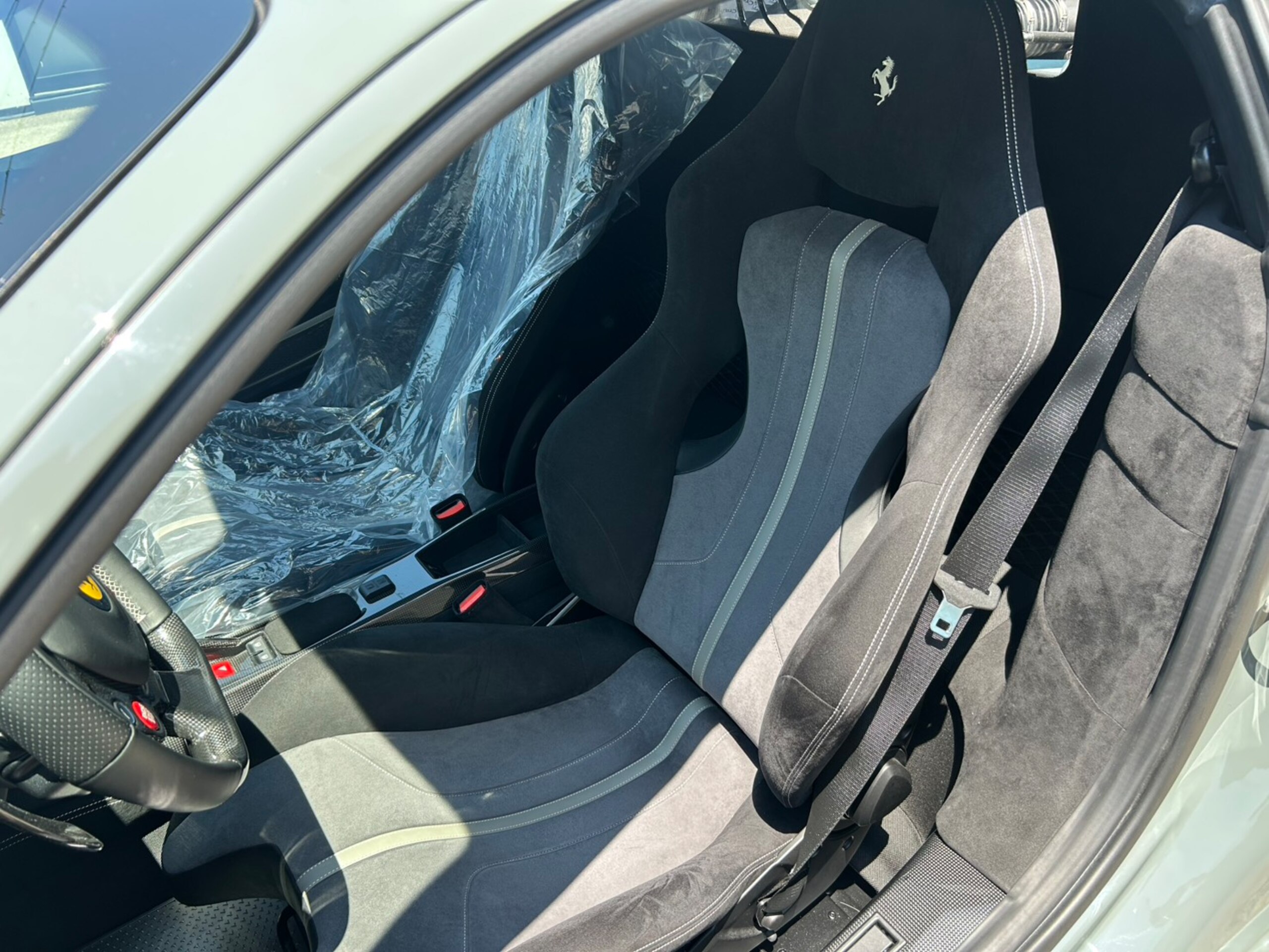 2019 Ferrari 488 Pista — Photo 8 / 19