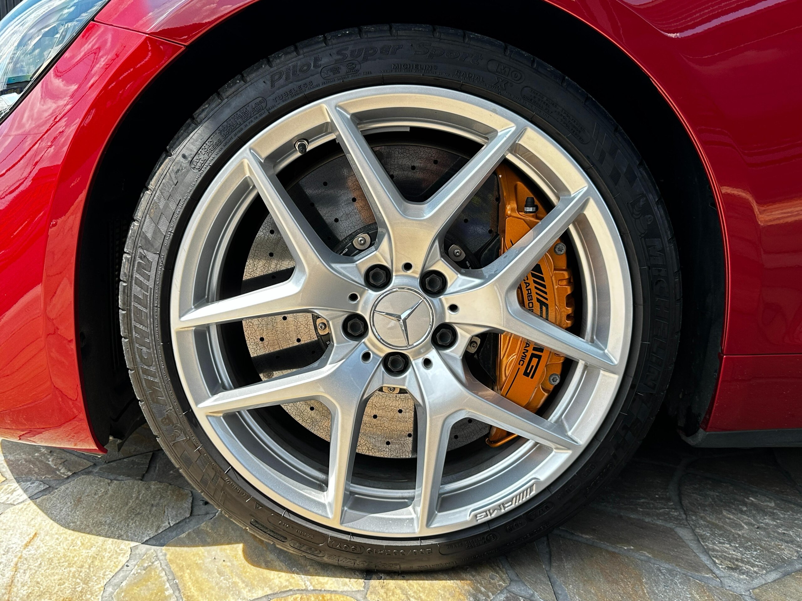 2021 Mercedes Benz AMG GT — Photo 18 / 21