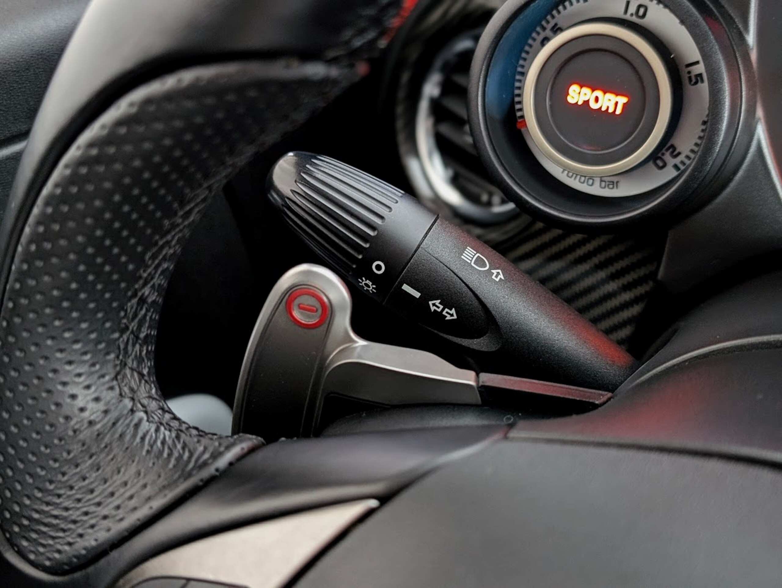 2011 Abarth 695 Tributo Ferrari — Photo 25 / 35
