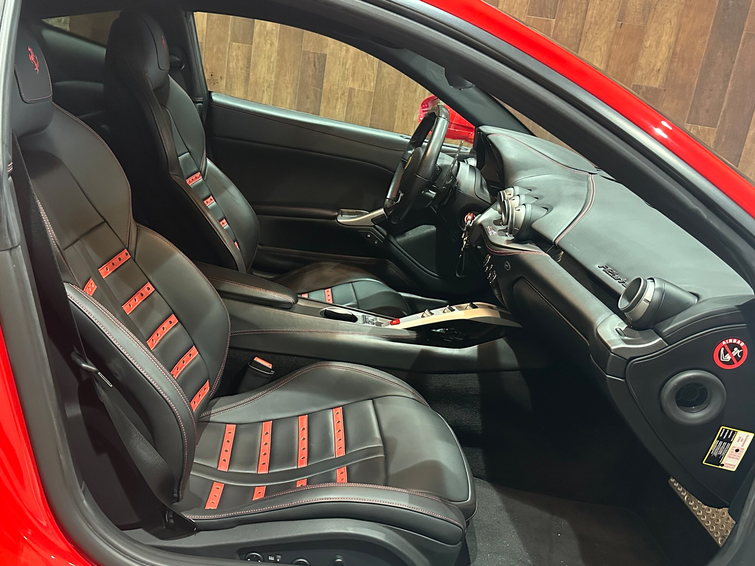 2013 Ferrari F12 Berlinetta — Photo 16 / 19
