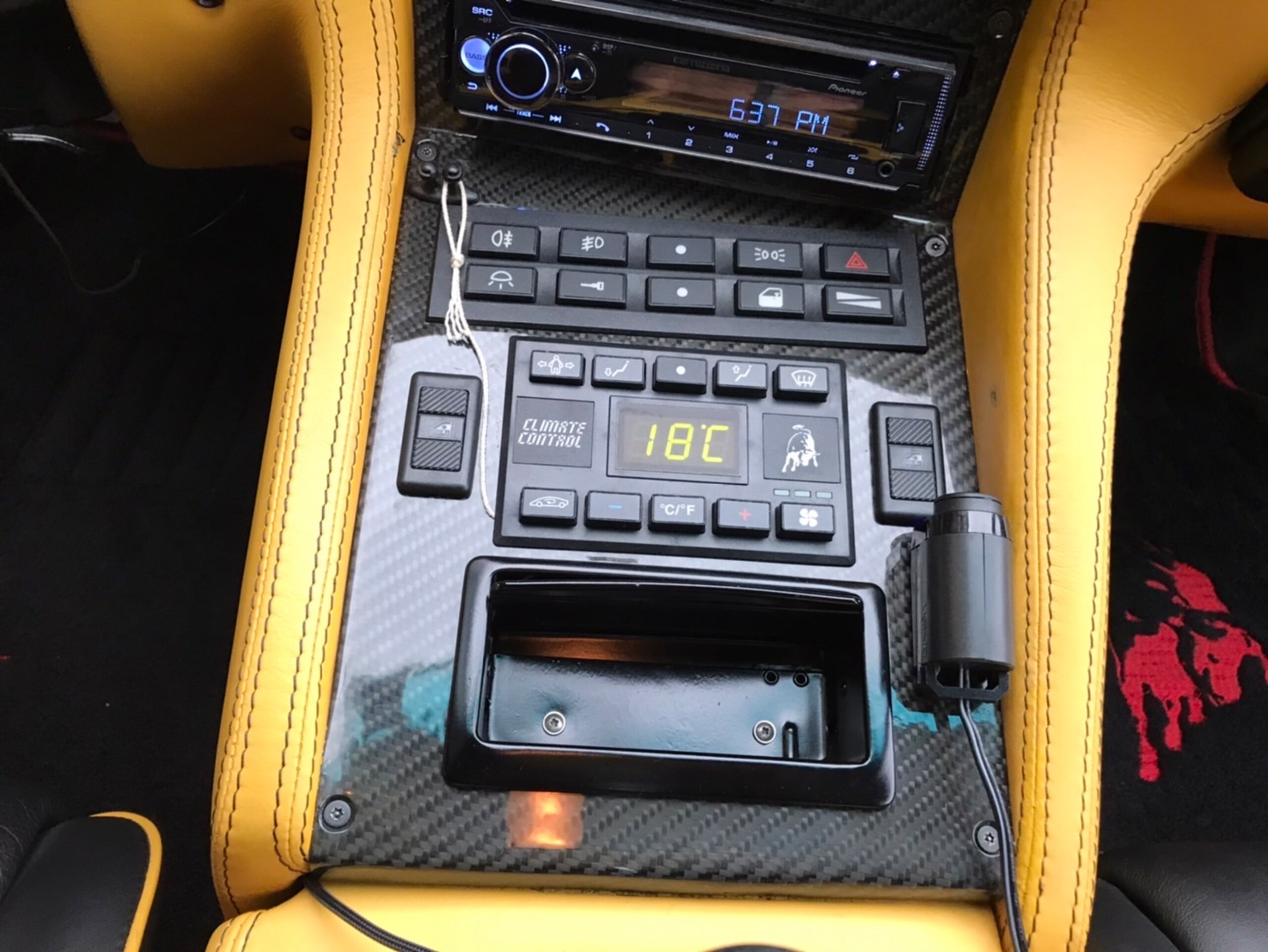 1999 Lamborghini Diablo SV SE35 by Roland Affolter — Photo 21 / 29