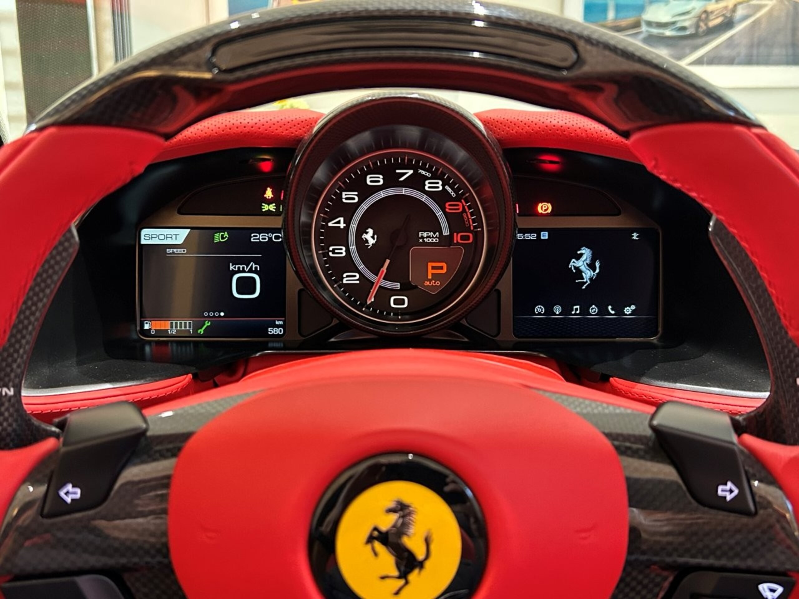 2021 Ferrari 812GTS — Photo 11 / 21