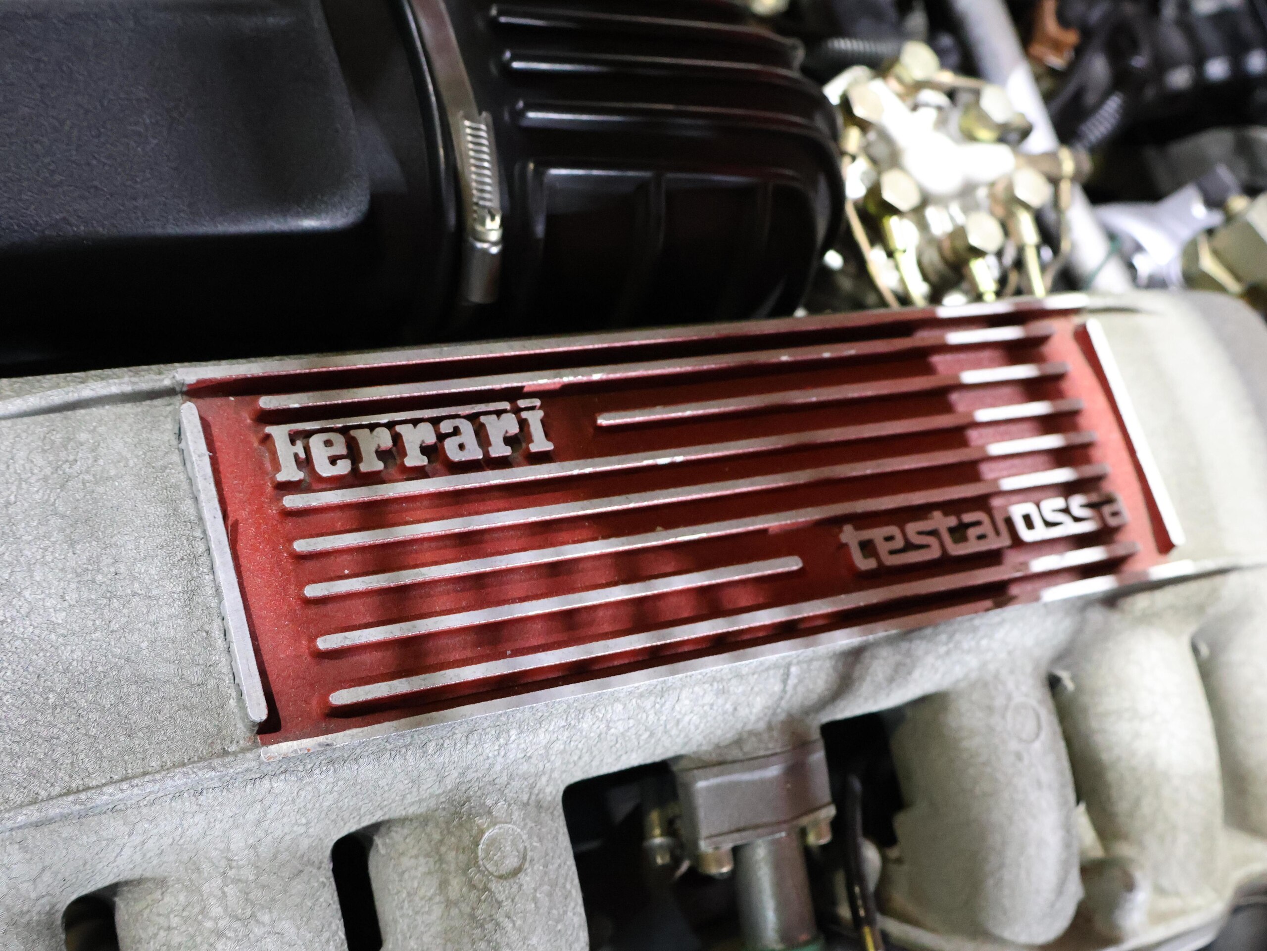 1990 Ferrari Testarossa — Photo 19 / 20